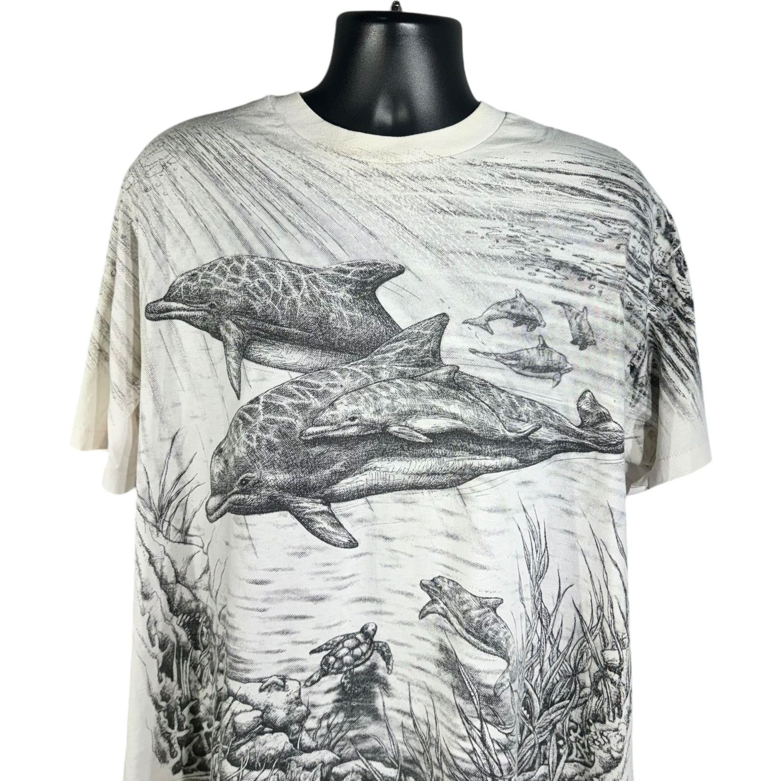 Hanes Vintage Bottlenose Dolphin Ocean Life AOP Tee Size US XL / EU 56 / 4 - 2 Thumbnail