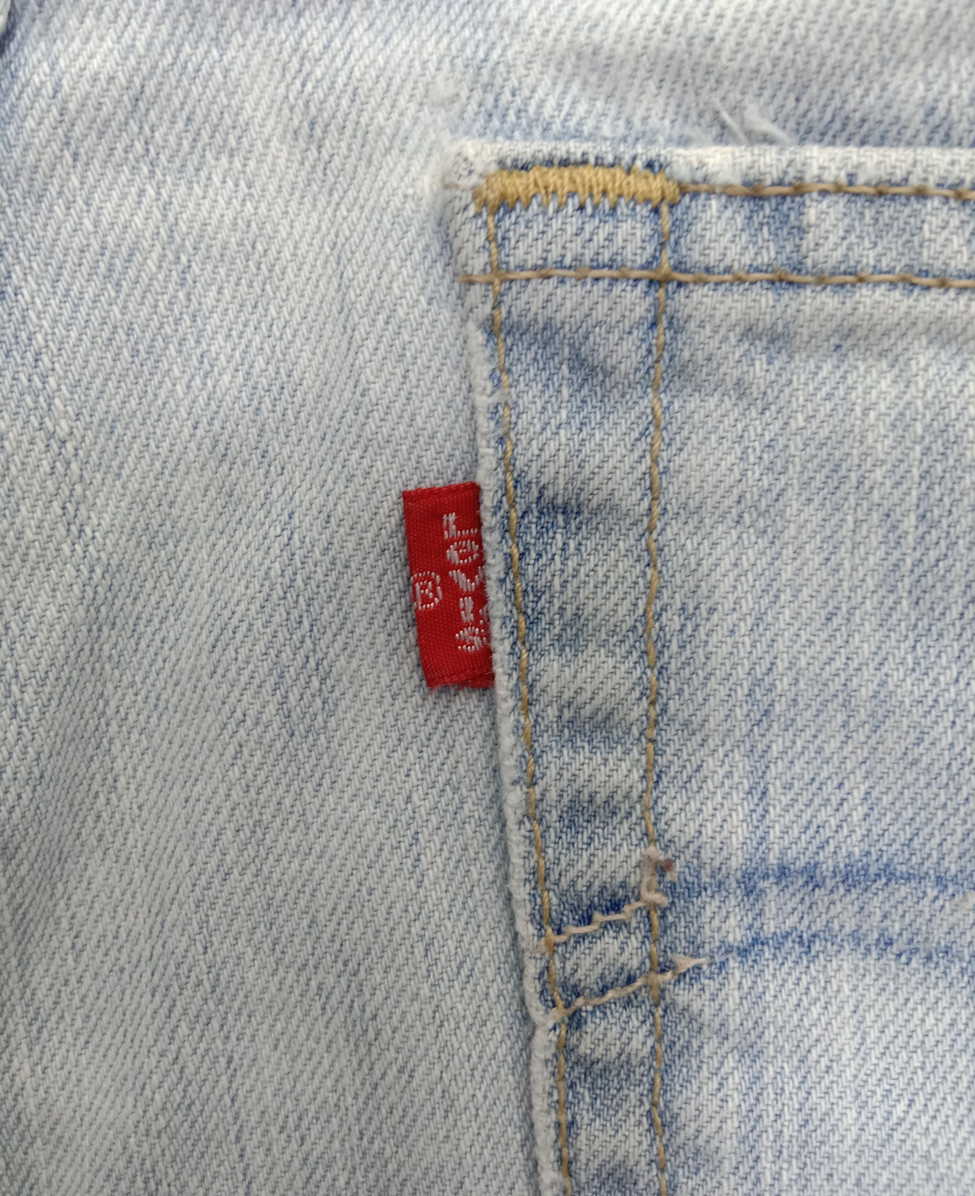 Levi's Vintage Levi's 527 Flare Jeans Light Wash Denim Size US 32 / EU 48 - 11 Thumbnail