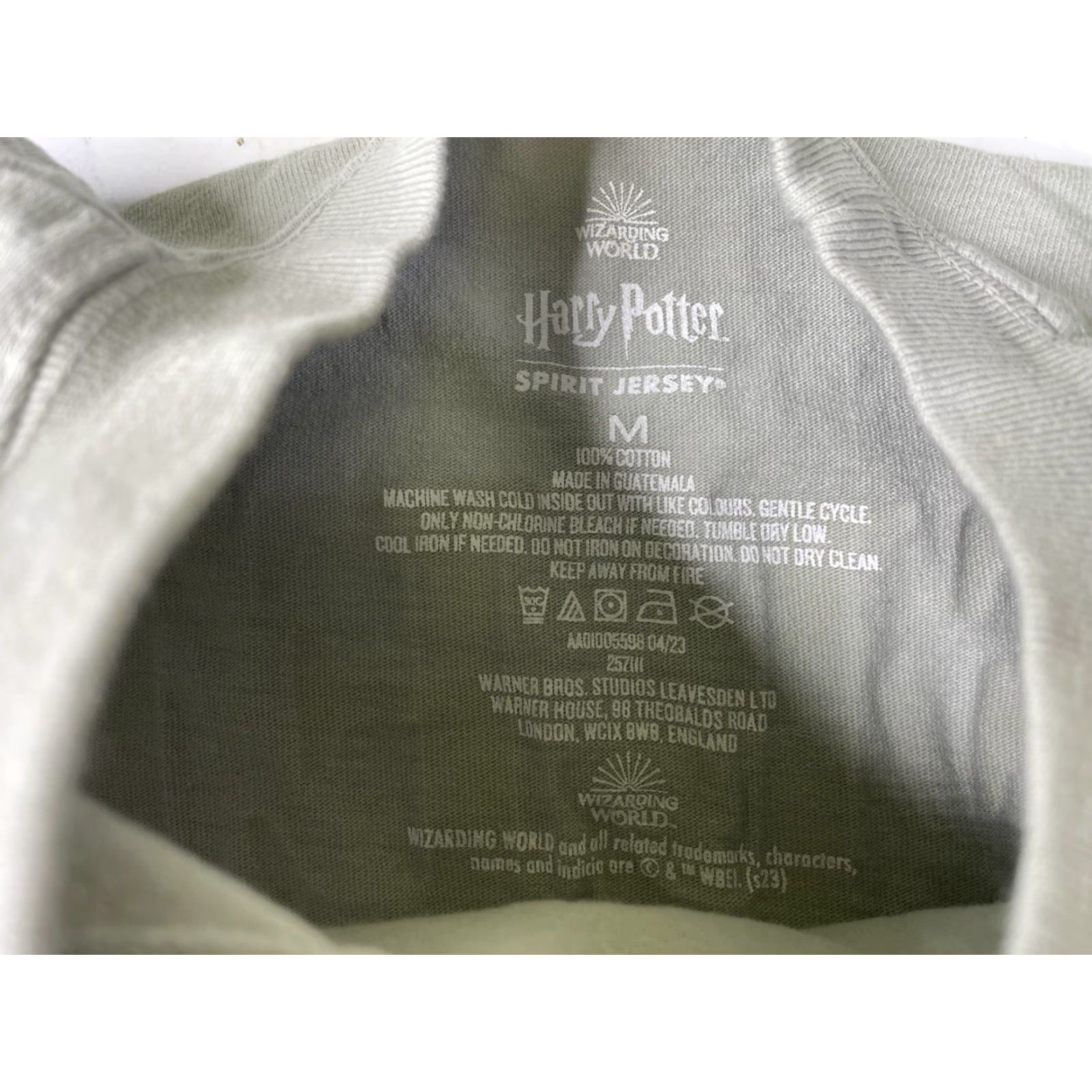 Vintage Harry Potter Spirit Jersey Grey Unisex Medium Hufflepuff Long Sleeve Ombre Shirt Size M / US 6-8 / IT 42-44 - 3 Thumbnail