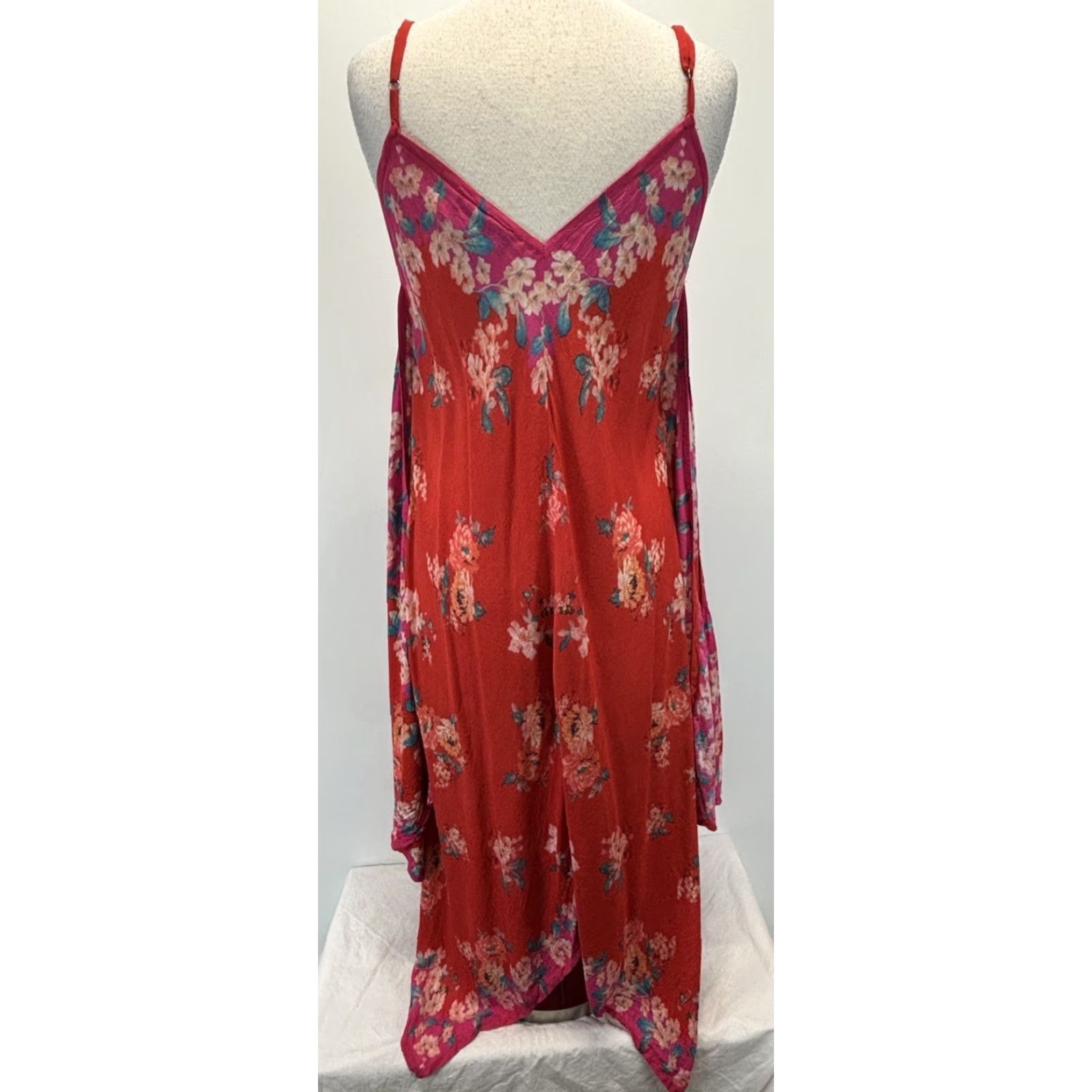 Vintage Feathers By Tolani Maxi Dress Adult Women M Red Floral Boho Caftan Sleeveless V-Neck Bohemian 90s Style (Casual Travel) Size M / US 6-8 / IT 42-44 - 3 Thumbnail