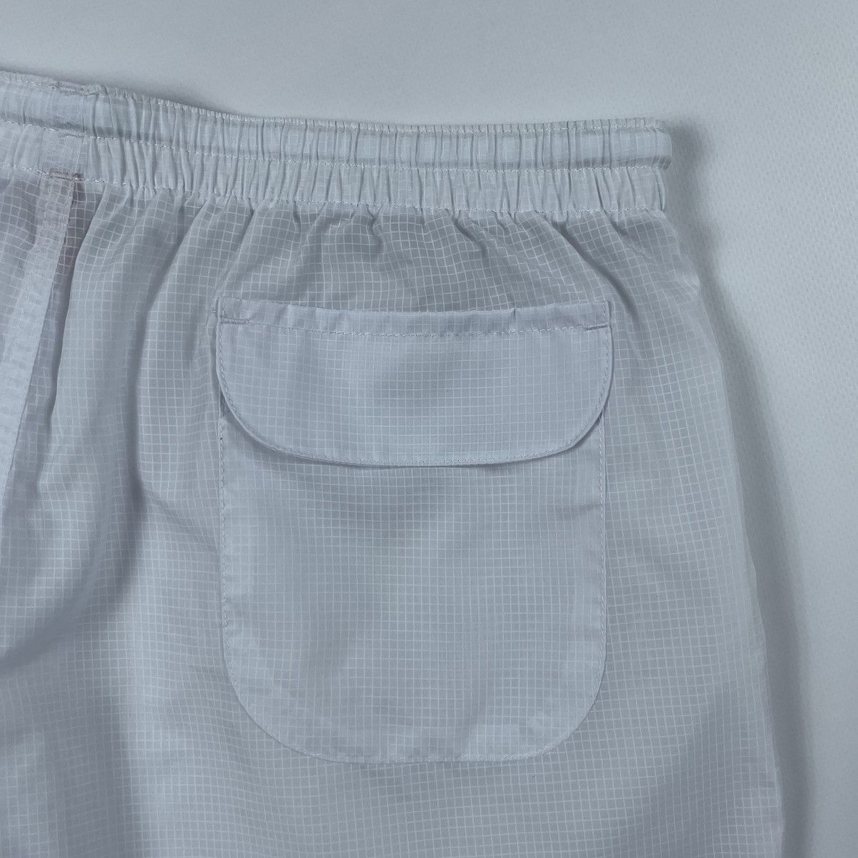 Hugo × Hugo Boss Hugo Boss Swim Beach Shorts Size US 32 / EU 48 - 7 Thumbnail