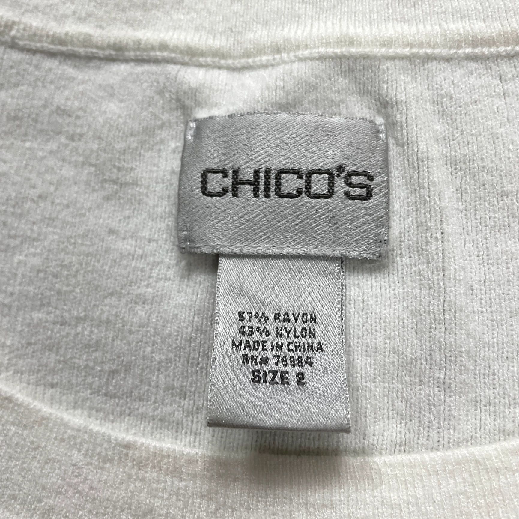 Vintage VINTAGE Chico's Womens T-Shirt Shirt M White Short Sleeve Knit Casual Top Summer 2020s Size M / US 6-8 / IT 42-44 - 2 Thumbnail