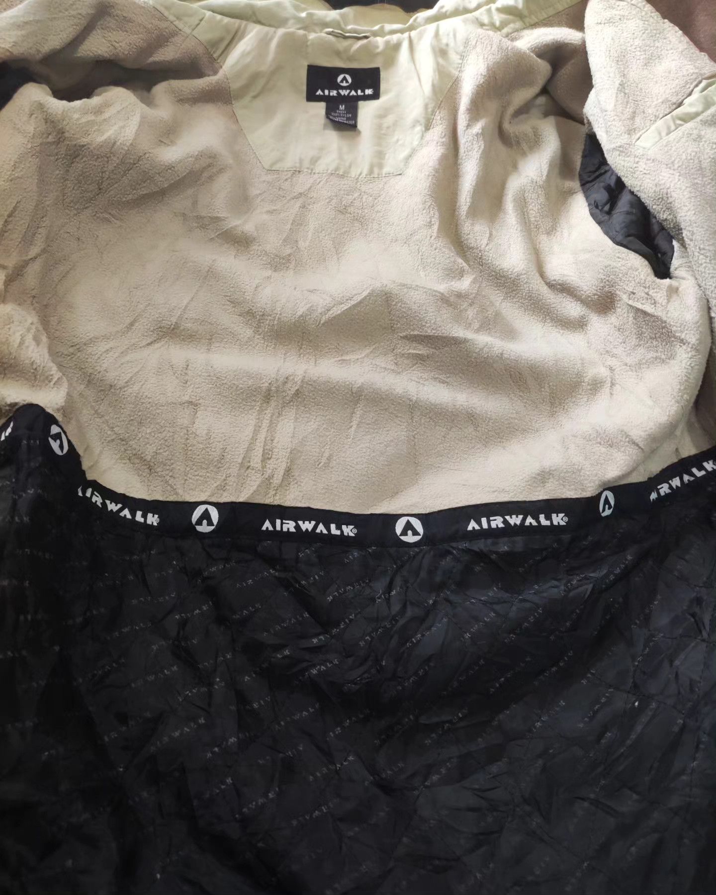 AIRWALK JACKET