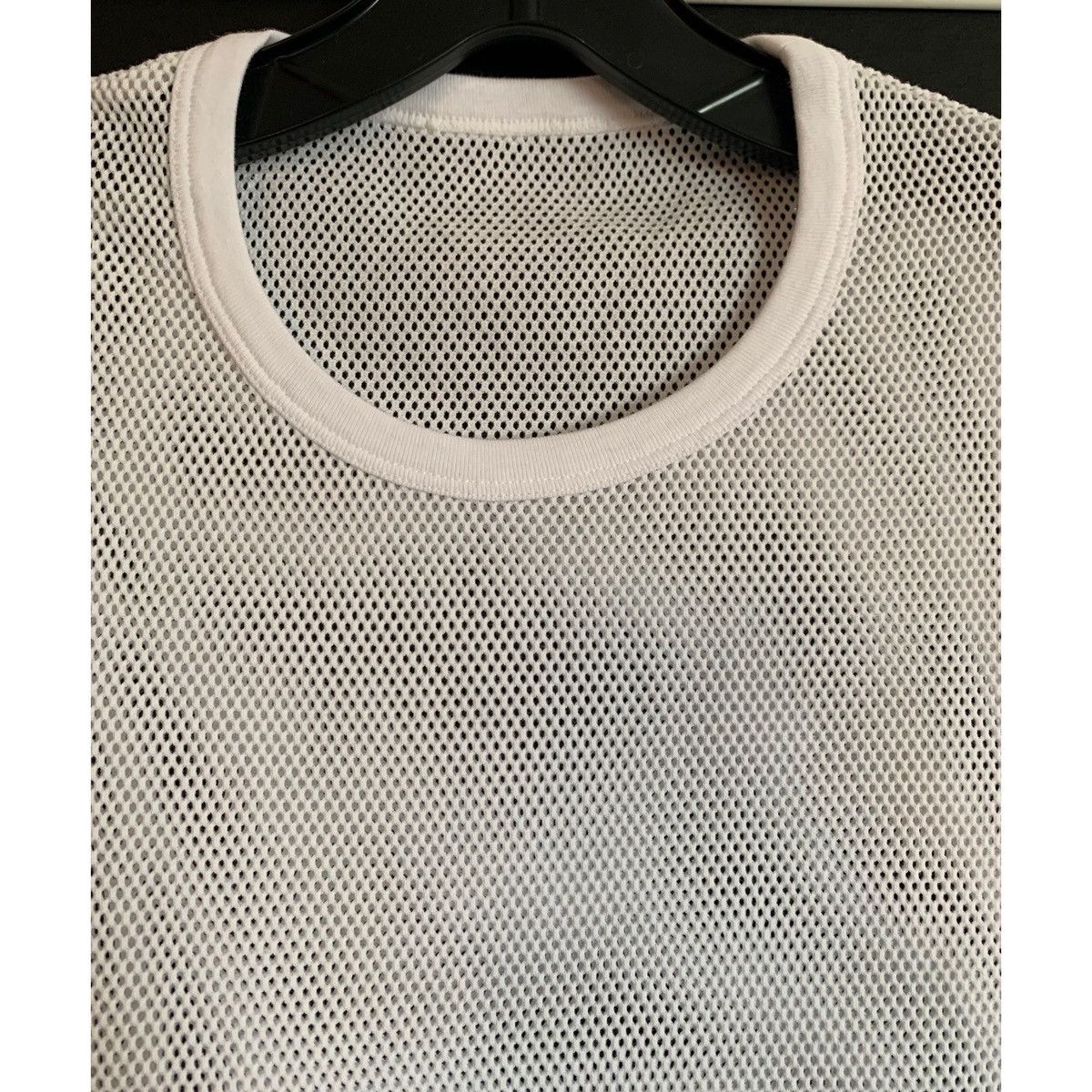 Helmut Lang HELMUT LANG WHITE LOGO MESH TOP Size US M / EU 48-50 / 2 - 6 Thumbnail