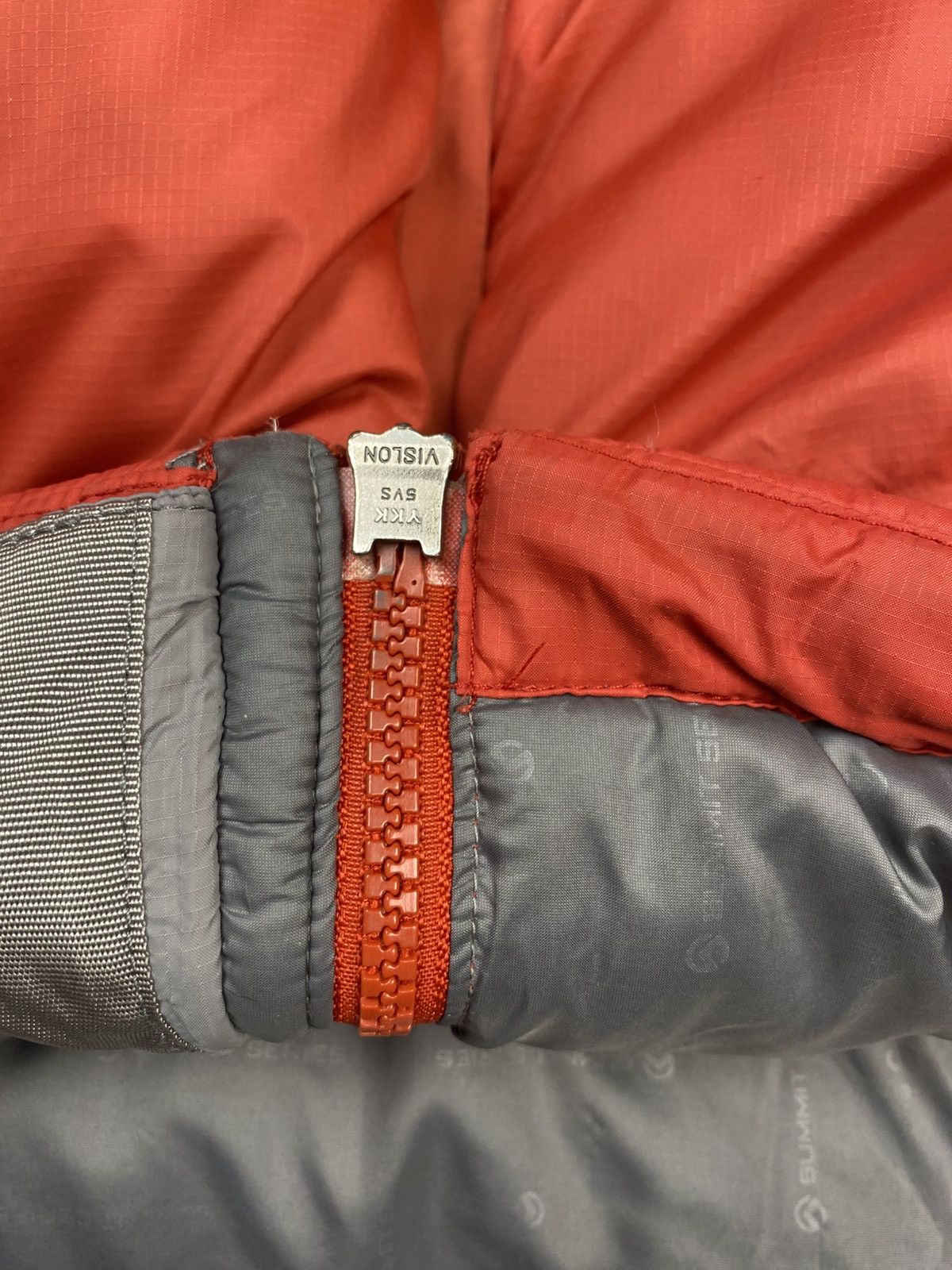 The North Face × Vintage The north face 700 summit series puffer jacket Size US L / EU 52-54 / 3 - 9 Thumbnail
