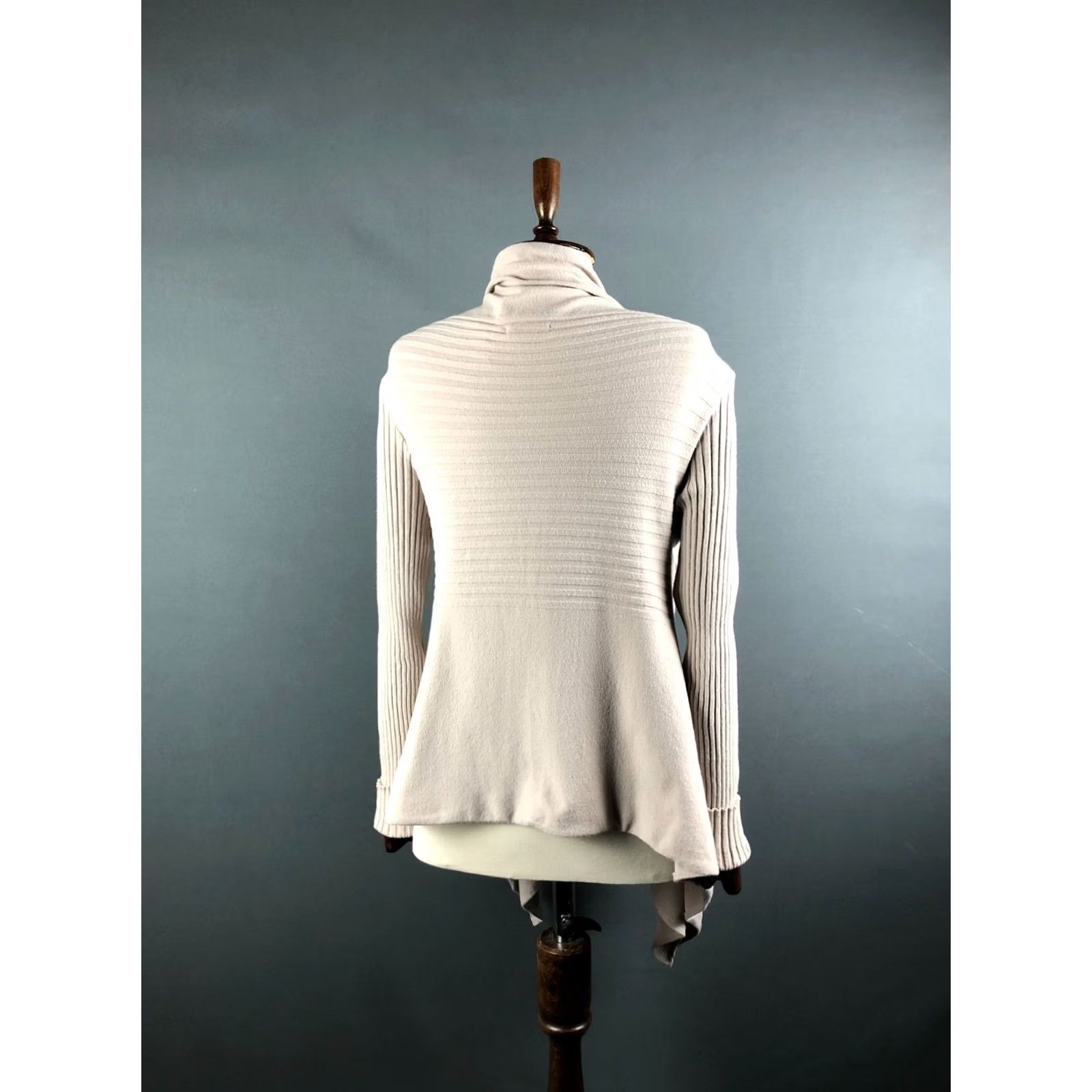 Sarah Pacini Sarah Pacini Women's Cardigan Sweater Beige Wool Blend V-Neck Belted Asymmetric Hem Long Sleeve L Size L / US 10 / IT 46 - 3 Thumbnail