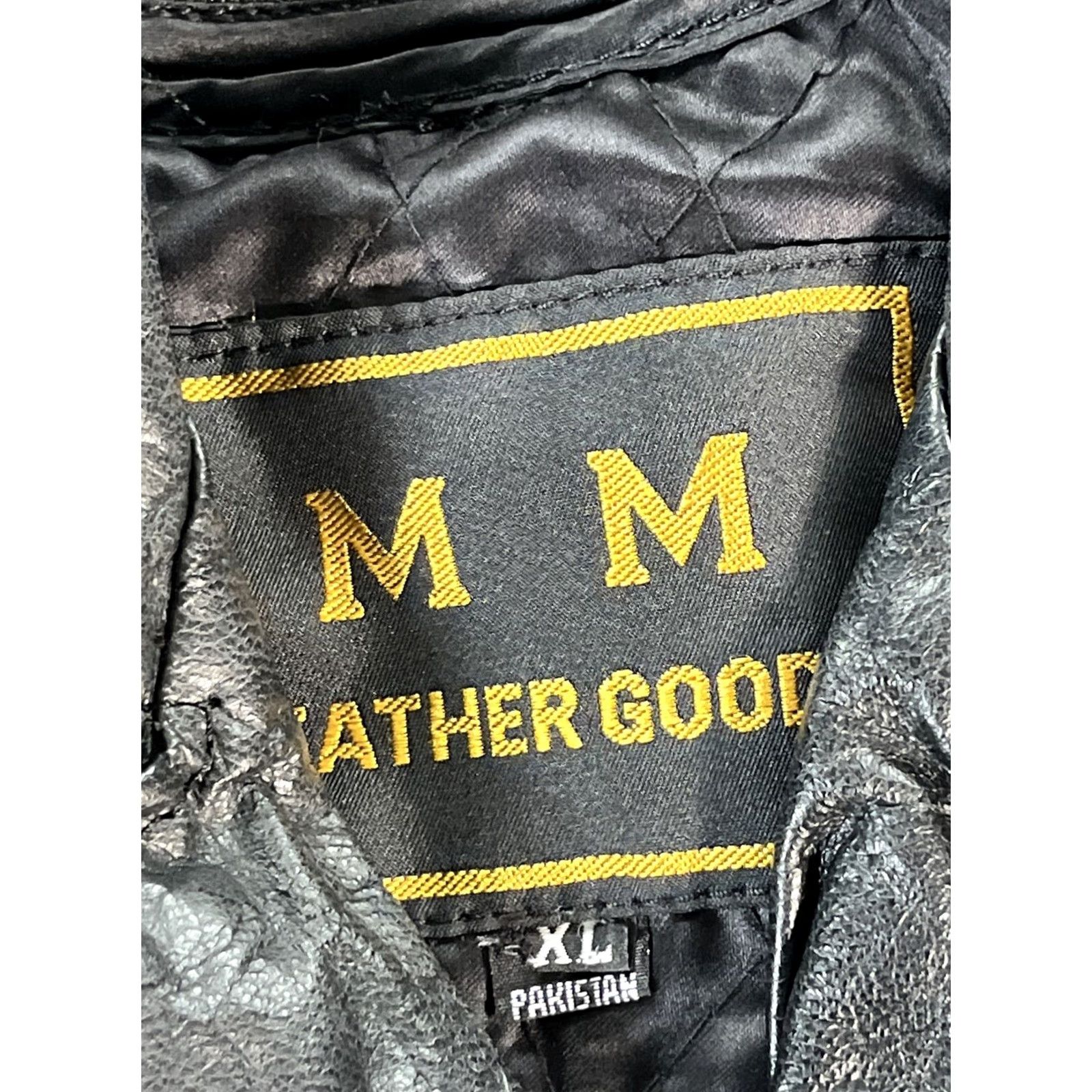 Vintage VINTAGE MM Leather Goods Leather Jacket Mens XL Black Full Zip 90s Bomber Jacket Mens XL Black Size US XL / EU 56 / 4 - 4 Thumbnail