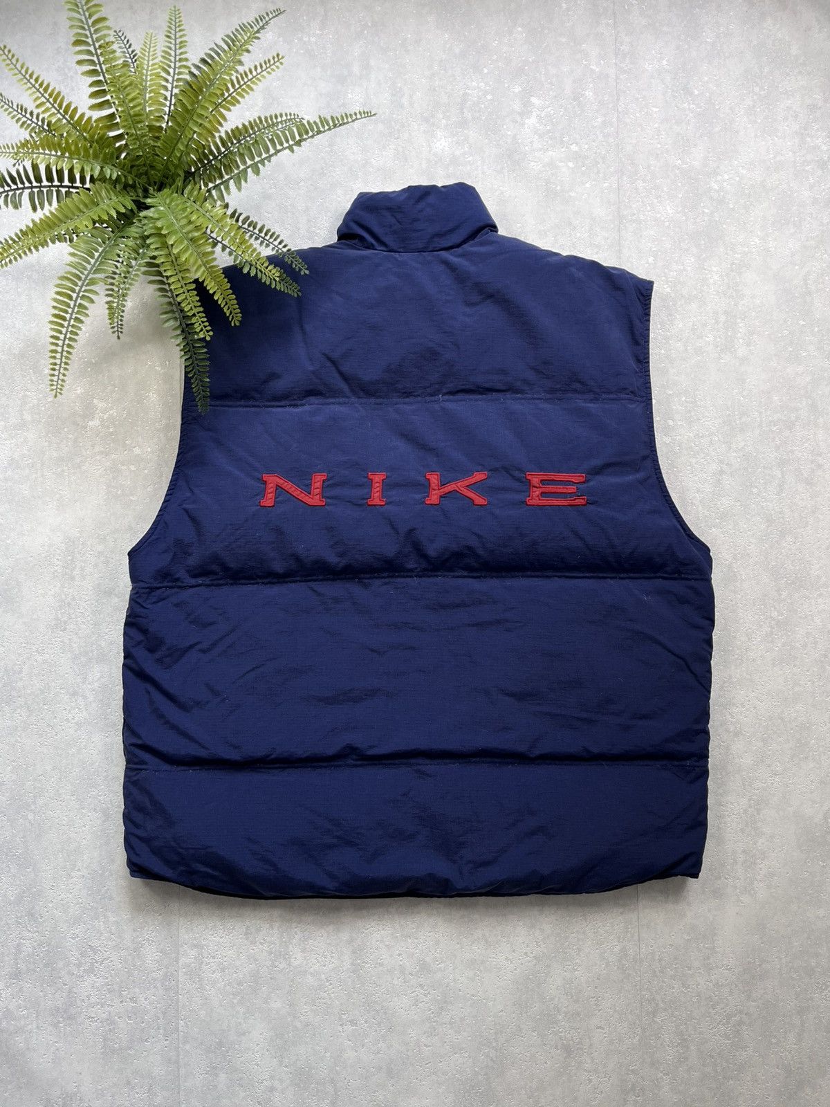90’s NIKE RETRO REVERSIBLE DOWN PUFFER VEST SPELLOUT SWOOSH