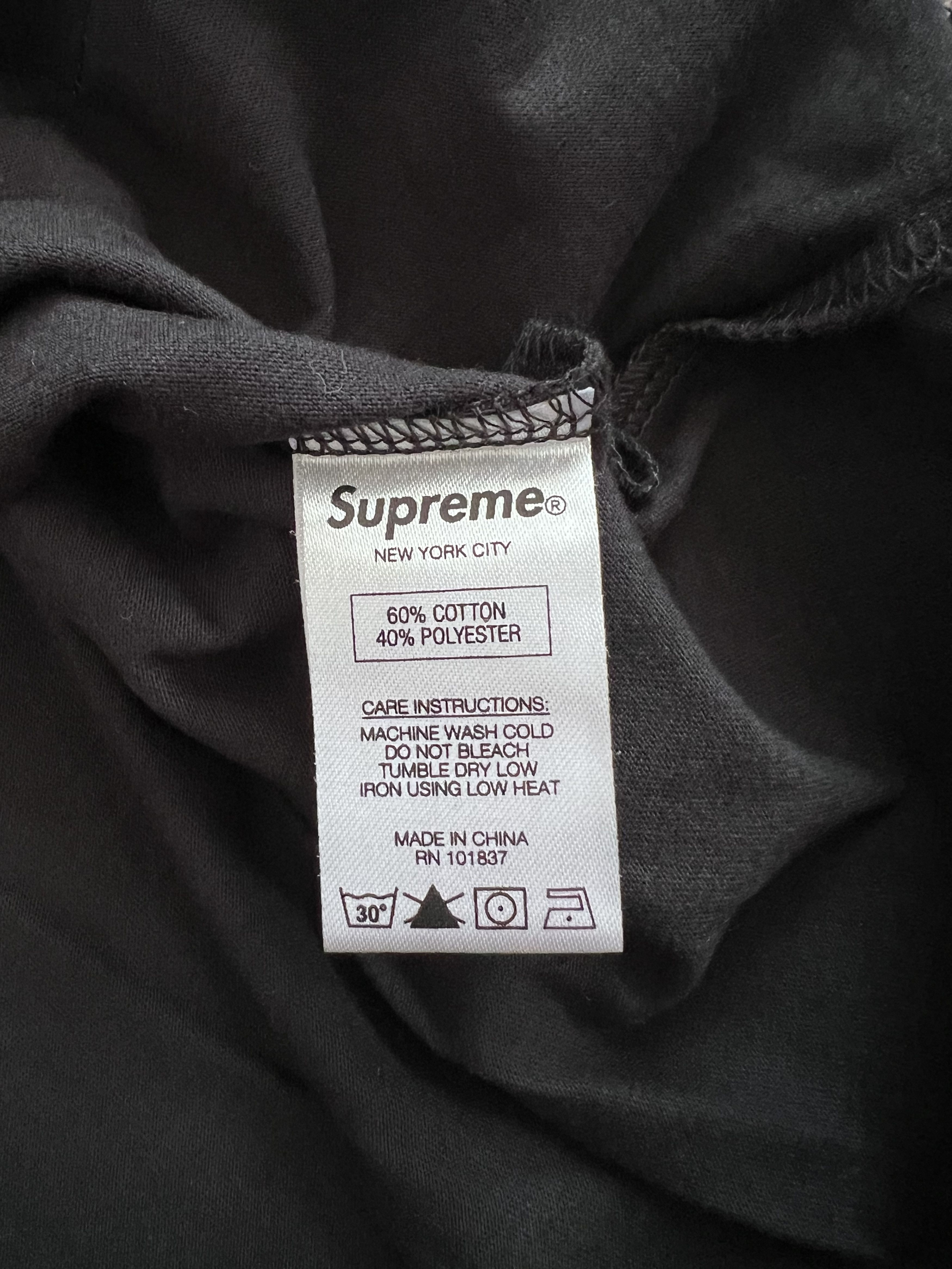 Supreme Supreme x Hysteric Glamour Fuck You Football Top Size US M / EU 48-50 / 2 - 5 Thumbnail