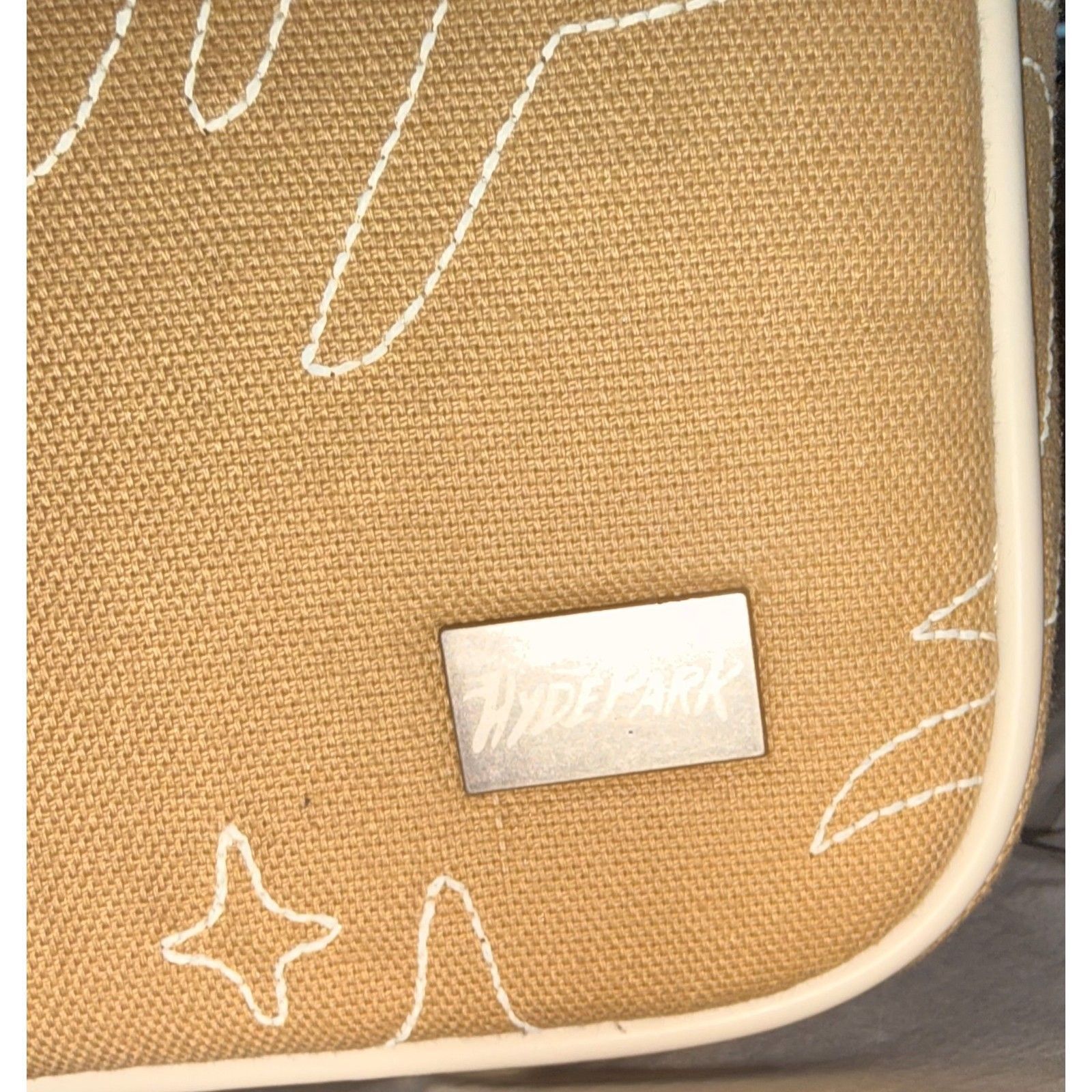 Hyde Park Goods Hyde Park Stitch Crossbody Bag Khaki Cream Chain Strap Size ONE SIZE - 5 Thumbnail