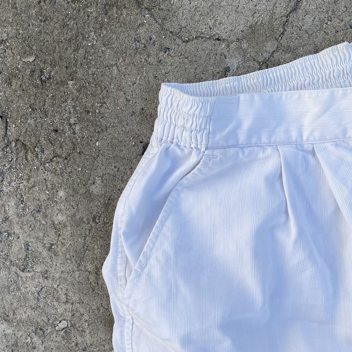 Nike × Vintage Vintage Nike Shorts Tennis Golf 90s Y2K Size L Streetwear Size US 42 / EU 58 - 5 Thumbnail
