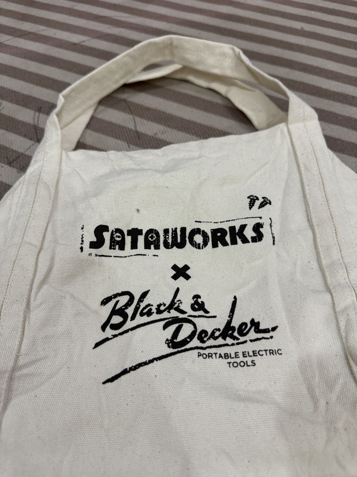 Japanese Brand 🔥🔥🔥ARCHIVE SATAWORKS X BLACK & DECKER TOOLS BAG Size ONE SIZE - 4 Thumbnail