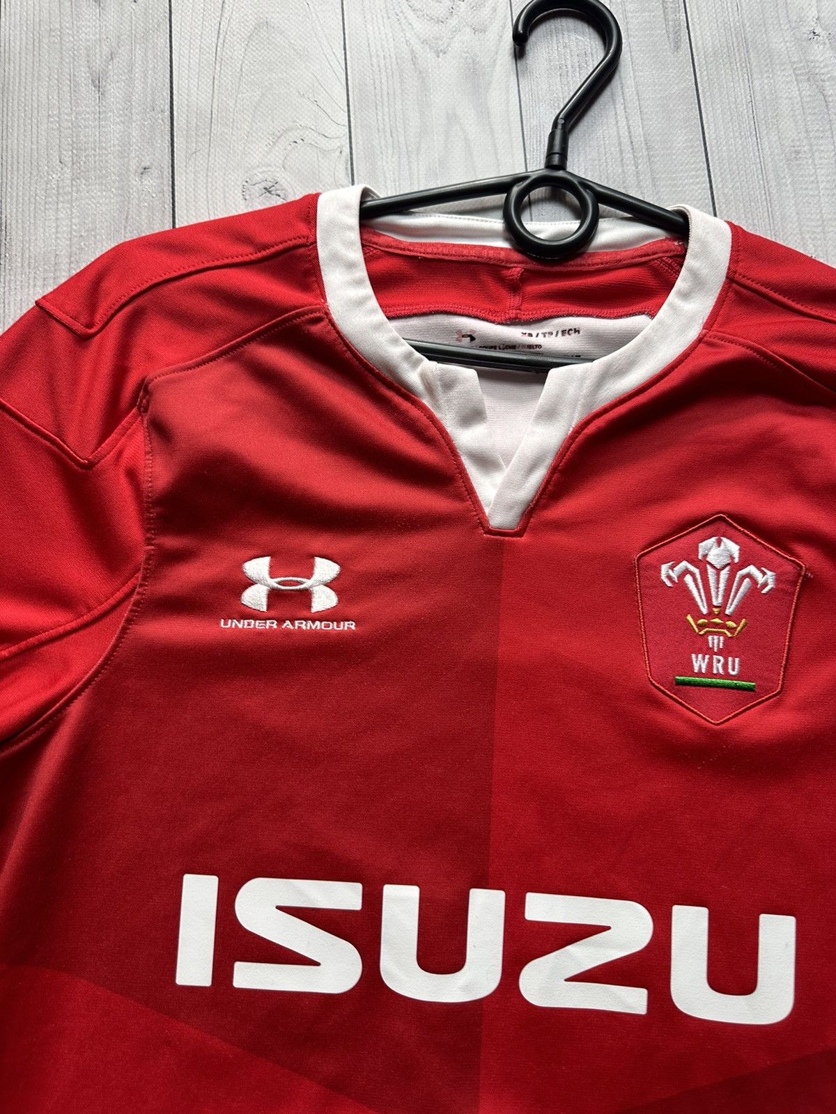 Vintage Wales rugby jersey under armour size Xs Size US XS / EU 42 / 0 - 2 Thumbnail