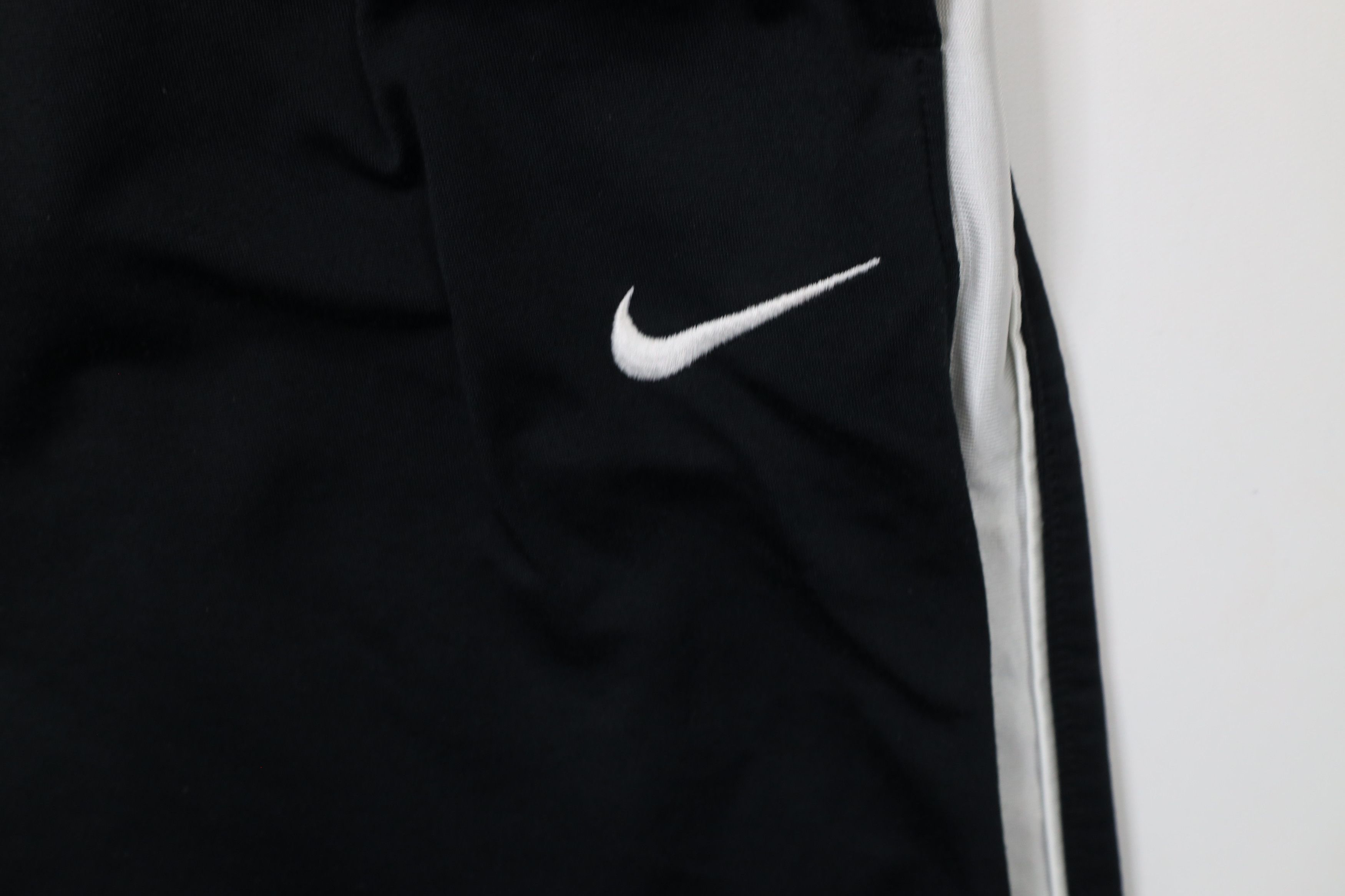 Nike × Vintage Vintage Nike Basketball Mini Swoosh Wide Leg Sweatpants Size US 36 / EU 52 - 6 Thumbnail