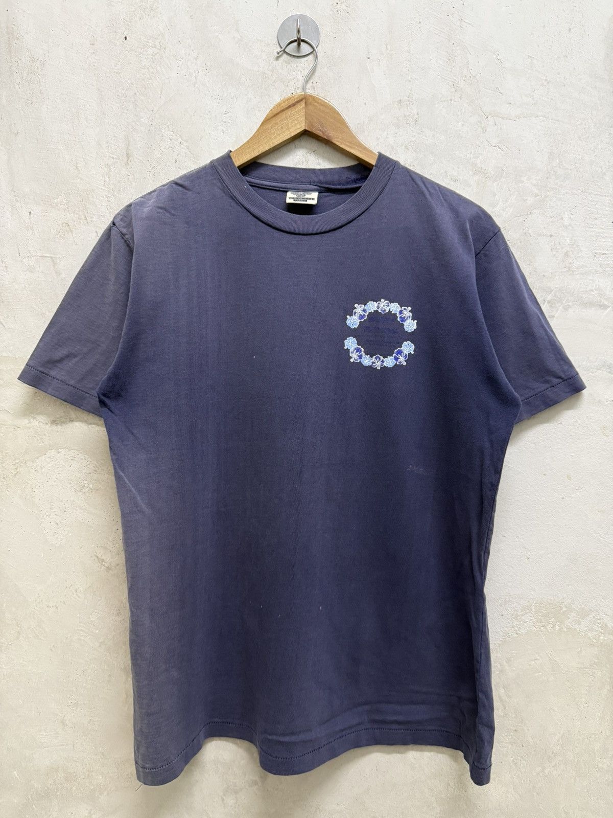 Vintage Thrashed Faded Thirdwave Surf Riding Hawaii Tees Size US M / EU 48-50 / 2 - 3 Thumbnail