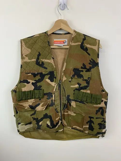 Vintage Vintage Duck Camo Distressed Vest Size L Size US L / EU 52-54 / 3 - 2 Thumbnail