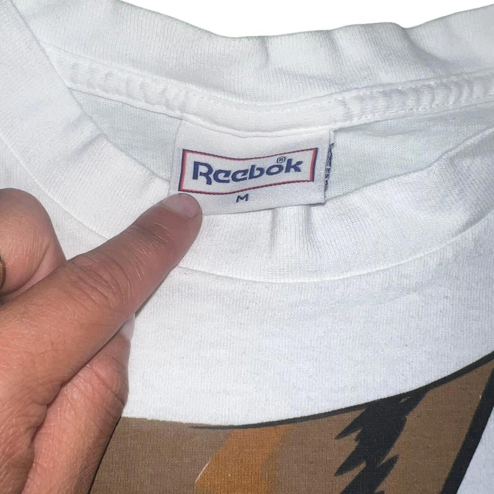 Reebok Vintage 90s Reebok Shaq Collectors AOP White T Shirt Size US M / EU 48-50 / 2 - 3 Thumbnail