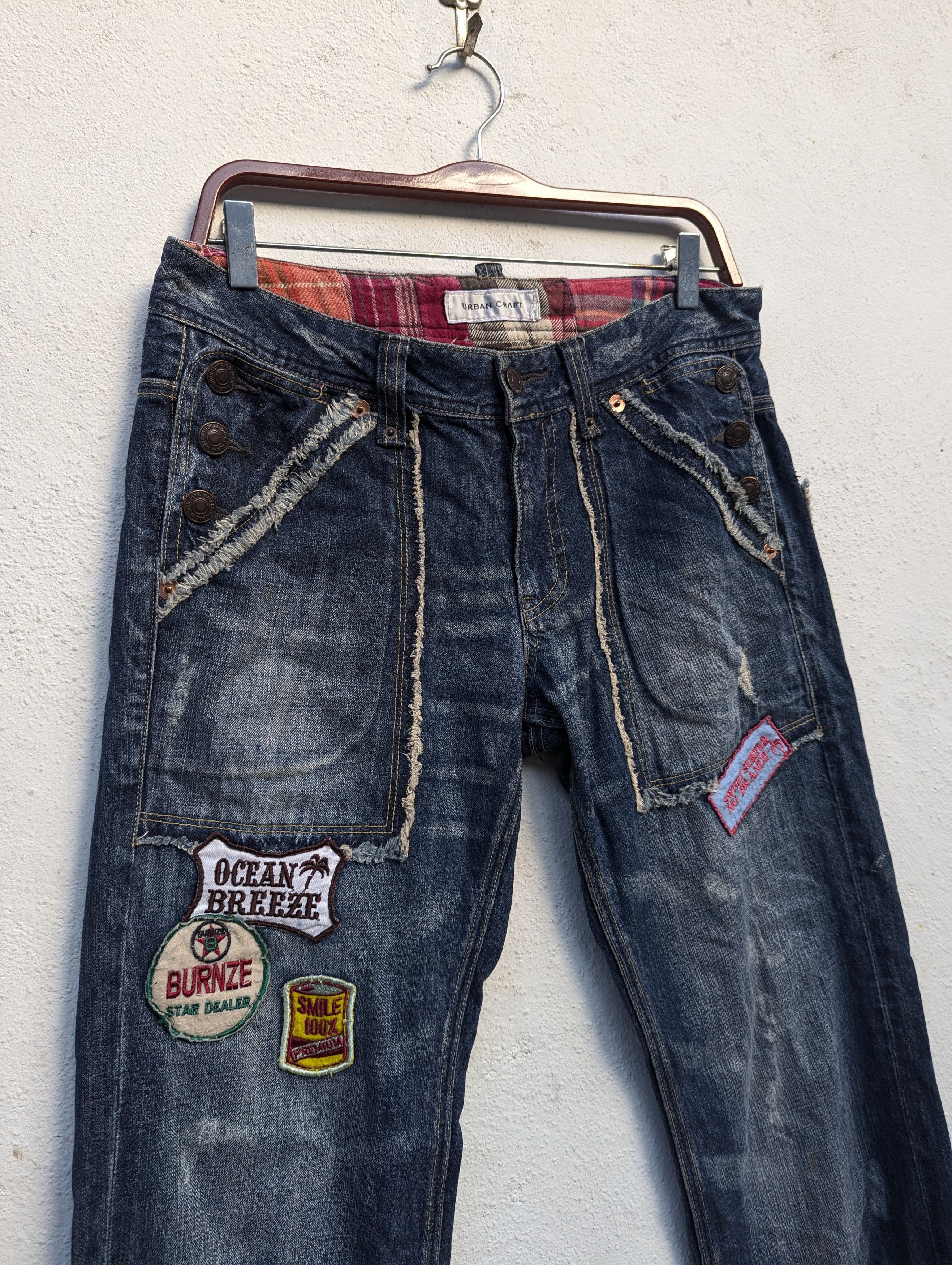 Urban Classics URBAN CRAFT PATCHES DENIM PANTS Size US 32 / EU 48 - 4 Thumbnail