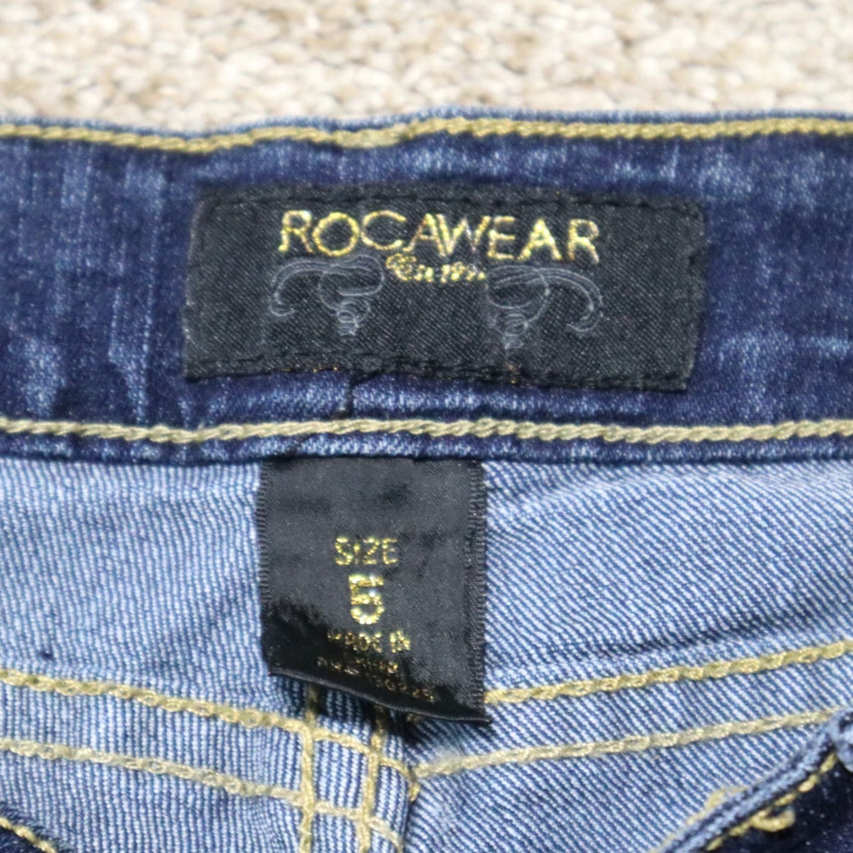 Rocawear Rocawear Jeans Women Size 5 Blue Straight Leg Embroidered Zip Ankle Pockets Size 27" / US 4 / IT 40 - 2 Thumbnail