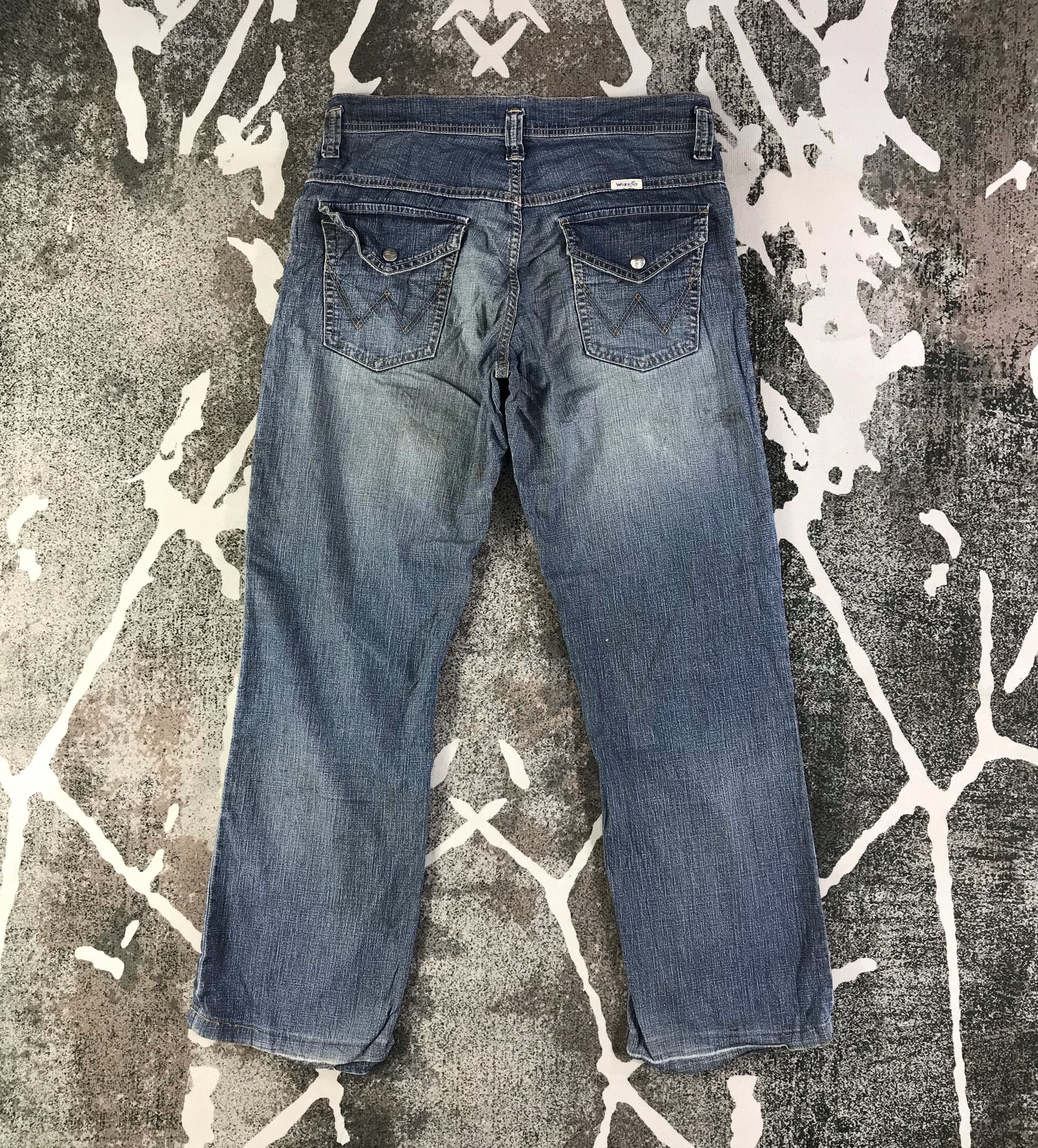 Wrangler Wrangler Jeans Faded Blue Denim KJ1547 Size US 33 - 2 Thumbnail