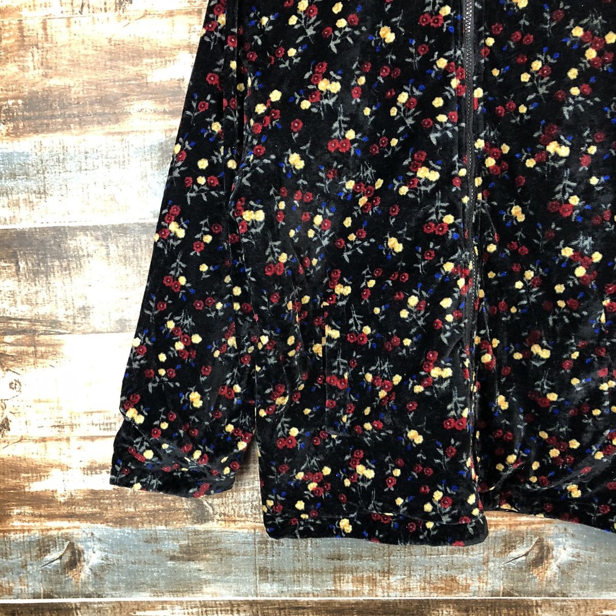 Japanese Brand × Vintage Char Dir Black art Sweather #A1633 Size US M / EU 48-50 / 2 - 7 Thumbnail