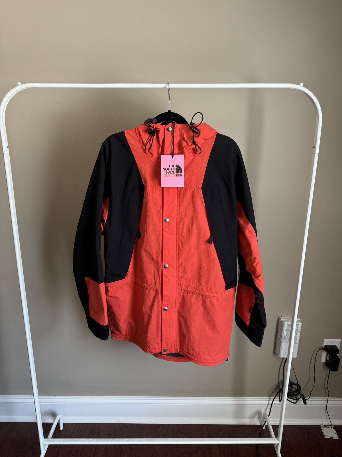Gucci × The North Face The North Face X Gucci Orange Windbreaker Size US M / EU 48-50 / 2 - 1 Thumbnail
