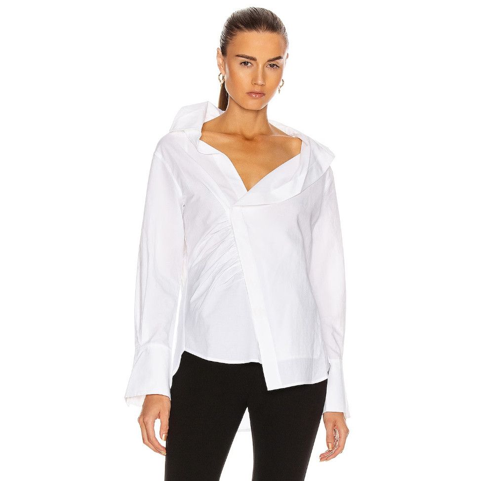 image of Frame Asymmetric Shirt In Blanc in White, Women's (Size Large)