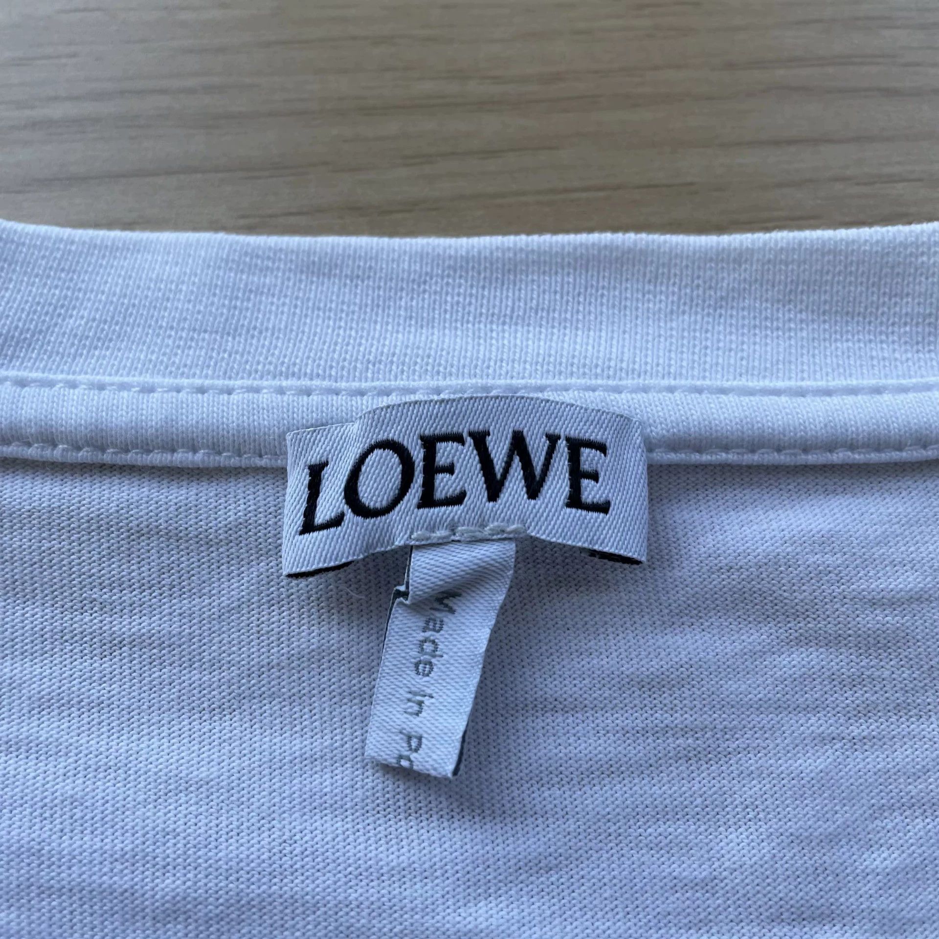 Loewe LOEWE Anagram Embroidered Logo Fake Pkt Wht SS T XS Size US XS / EU 42 / 0 - 5 Thumbnail