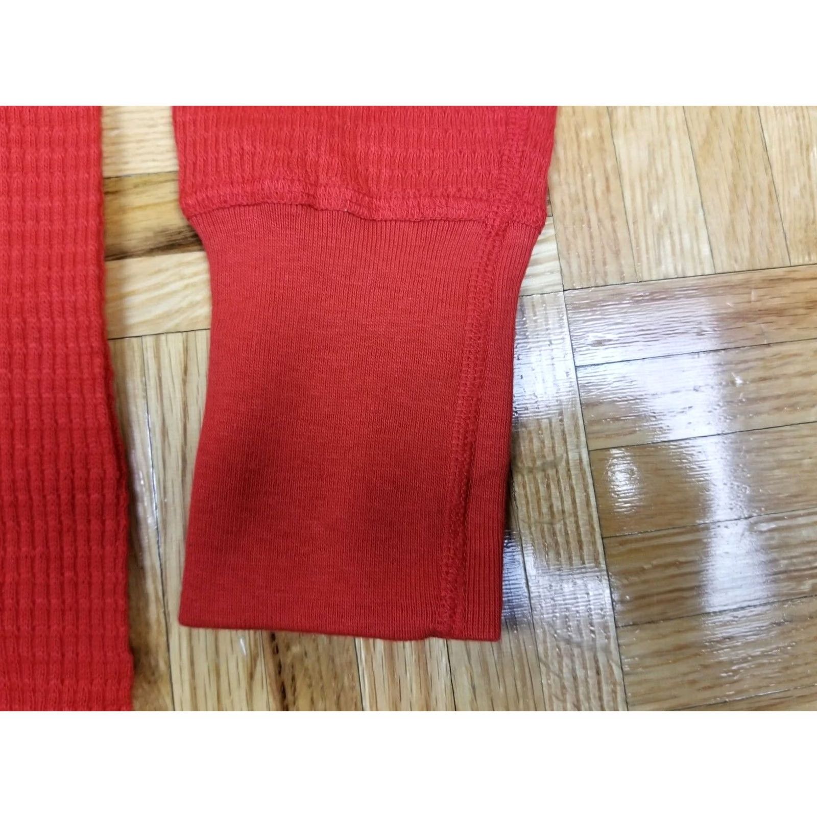 Vintage VINTAGE CAROL BRENT RED WAFFLE THERMAL T-SHIRT LONG SLEVEE SZ MEDIUM Womens Size M / US 6-8 / IT 42-44 - 4 Thumbnail
