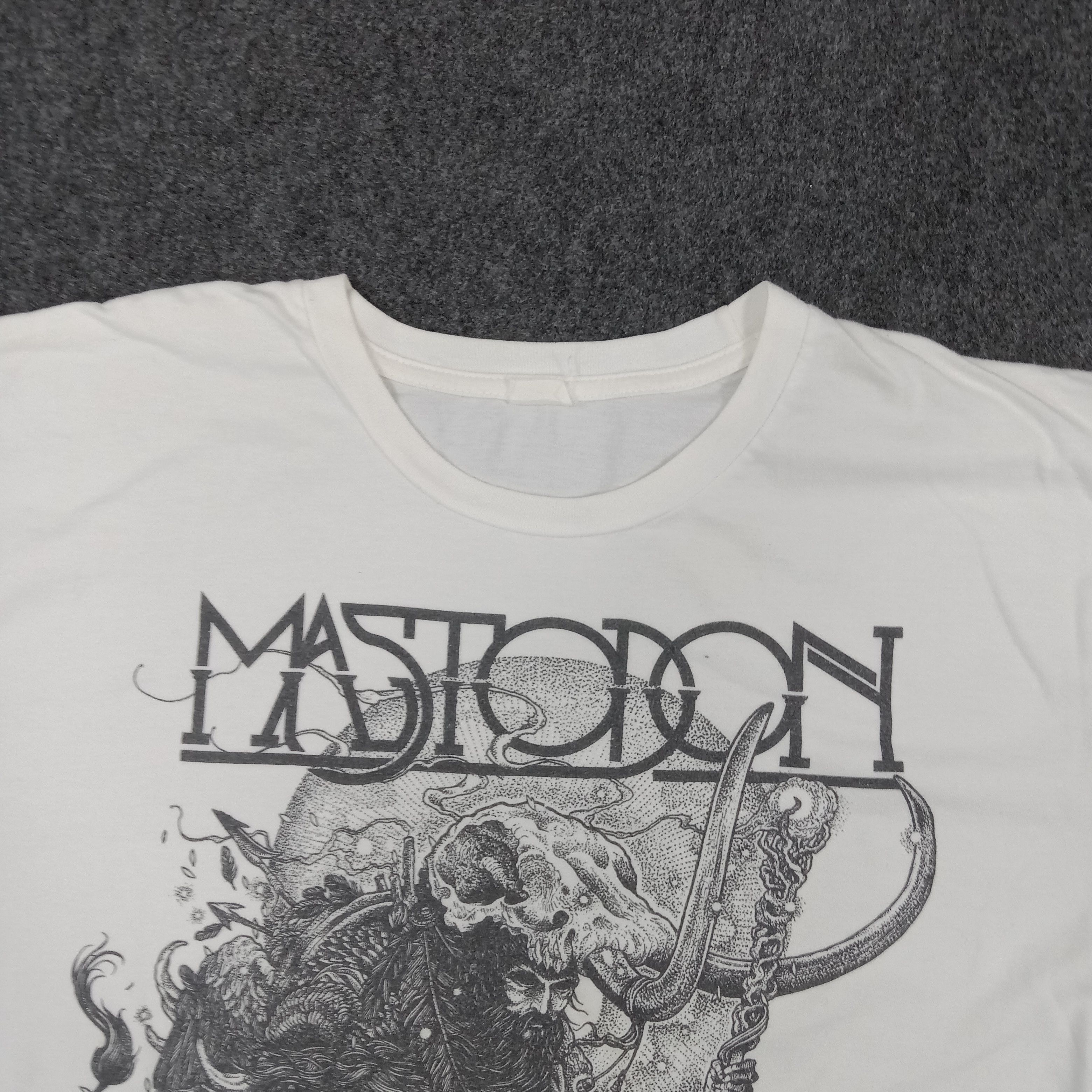 Vintage Mastodon American Rock Band Tour Tshirt Size US XL / EU 56 / 4 - 4 Thumbnail