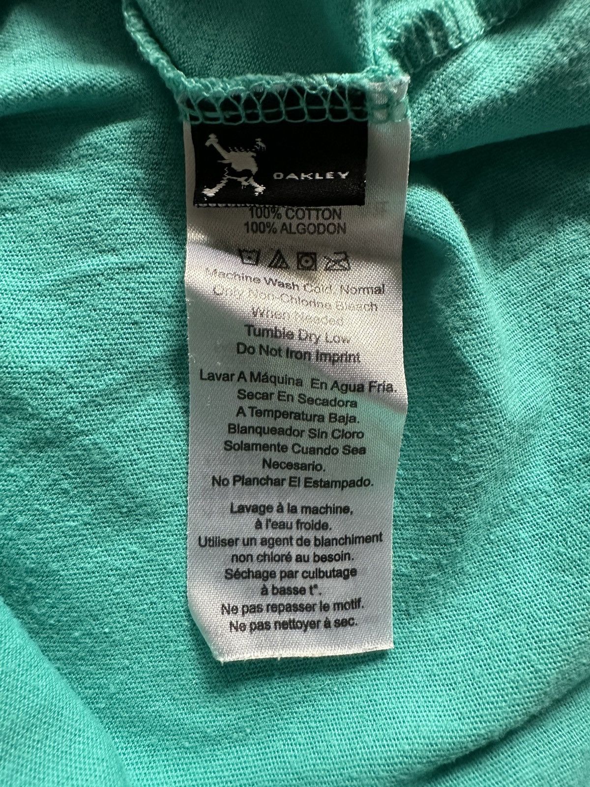 Japanese Brand × Oakley × Vintage Vintage T-shirt Oakley ☠️ regular fit turquoise Size US L / EU 52-54 / 3 - 7 Thumbnail