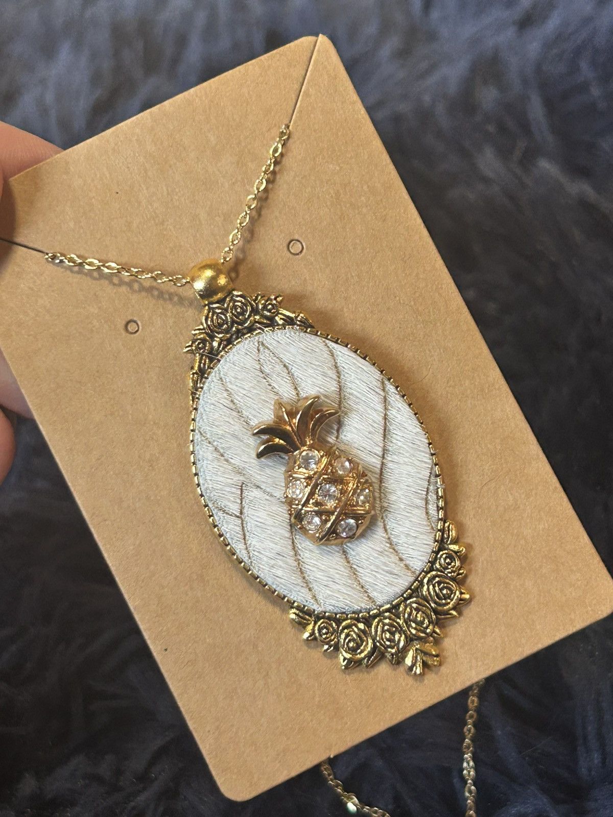 Handmade Handcrafted cowhide pineapple cameo pendant necklace Size ONE SIZE - 1 Thumbnail
