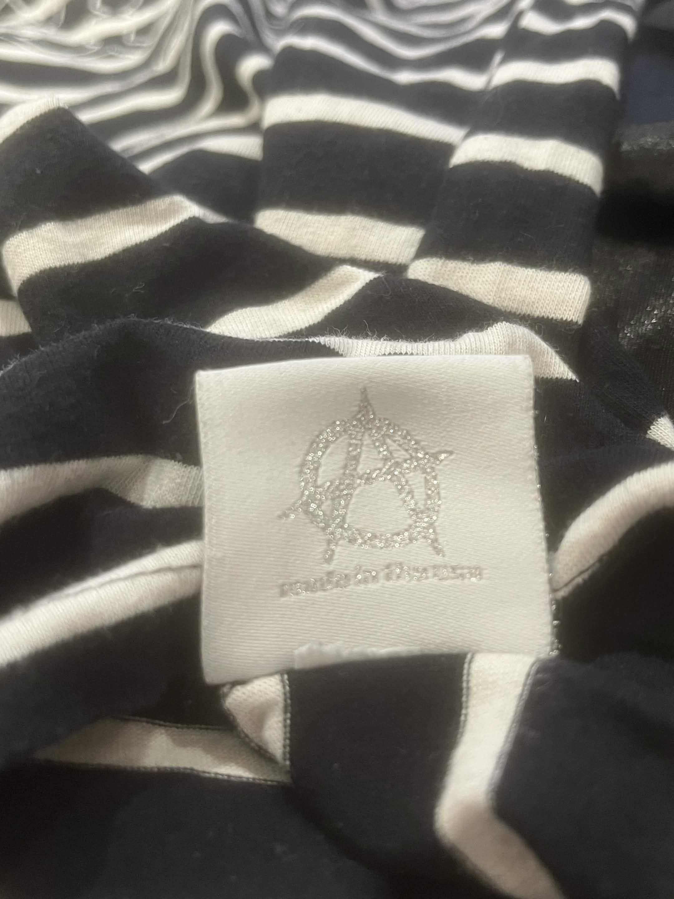 Revenge Revenge Striped Outline Logo Tee Size US M / EU 48-50 / 2 - 7 Thumbnail
