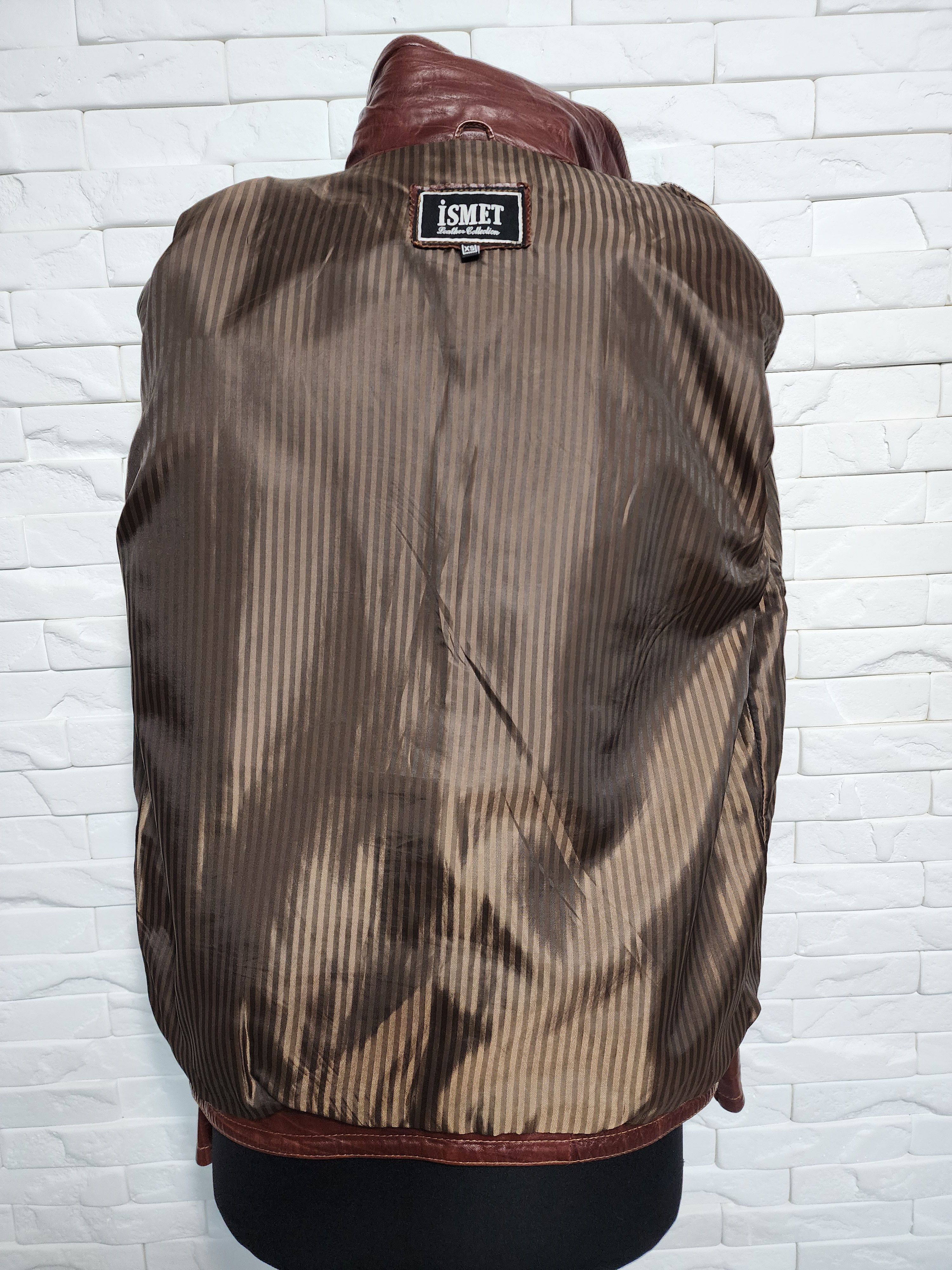 Uniqlo Men's Brown Genuine Leather Jacket: Size US M / EU 48-50 / 2 - 7 Thumbnail