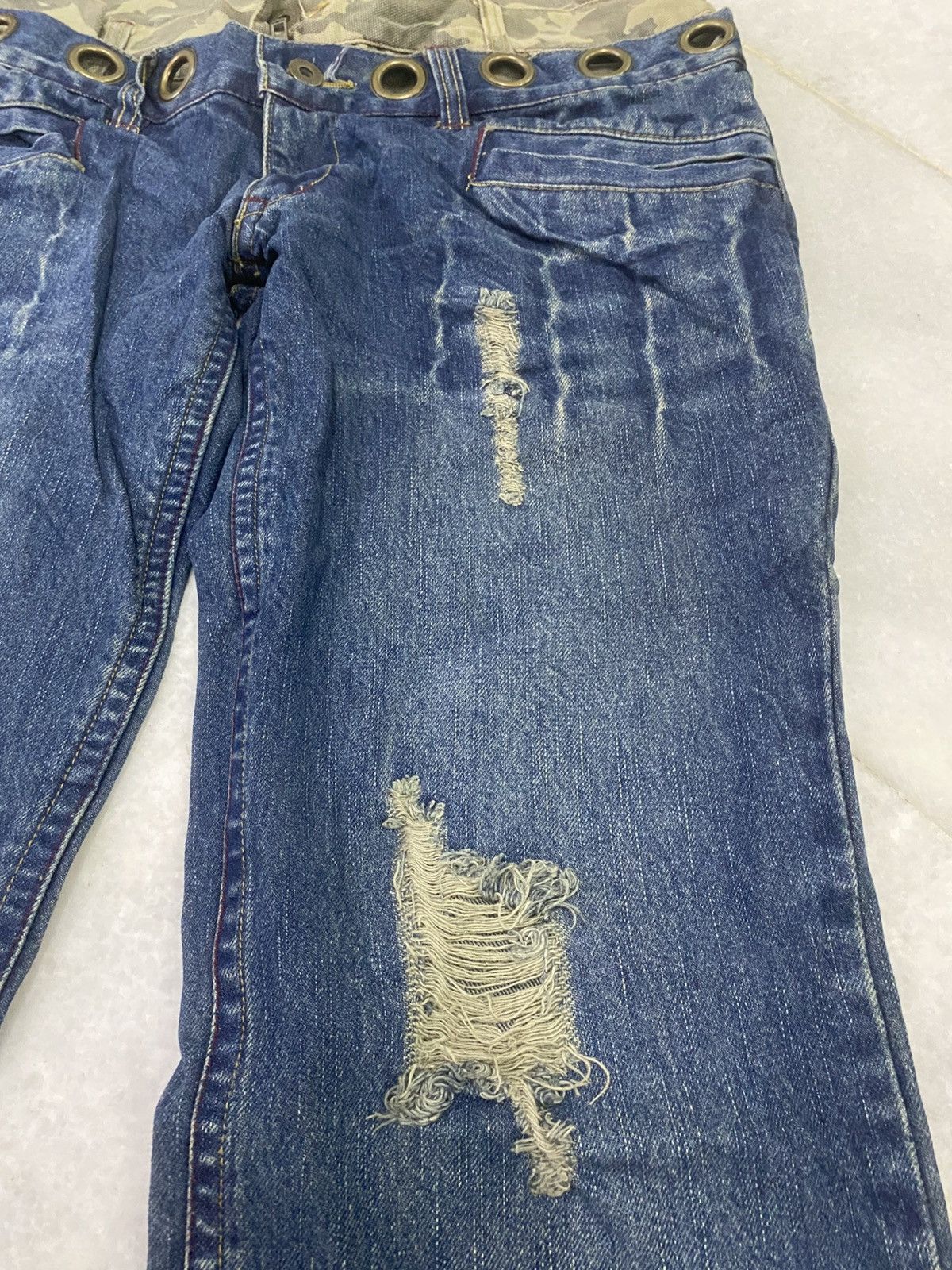 In The Attic Size 32x30 In The Attic Distressed Denim Jeans Size US 32 / EU 48 - 5 Thumbnail