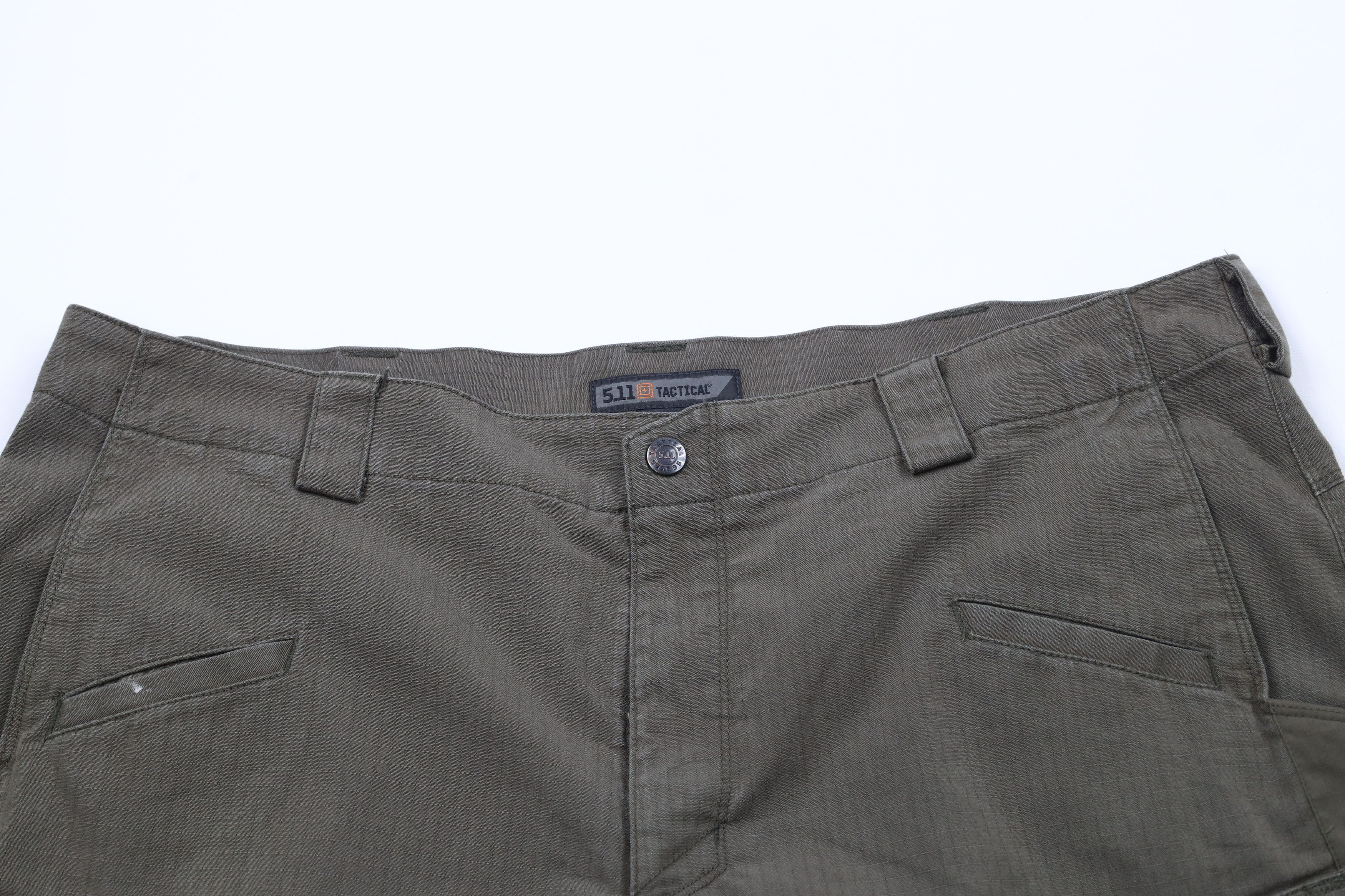 Vintage 5.11 Tactical Series Uniform Stryke Cargo Shorts Green Size US 38 / EU 54 - 2 Thumbnail