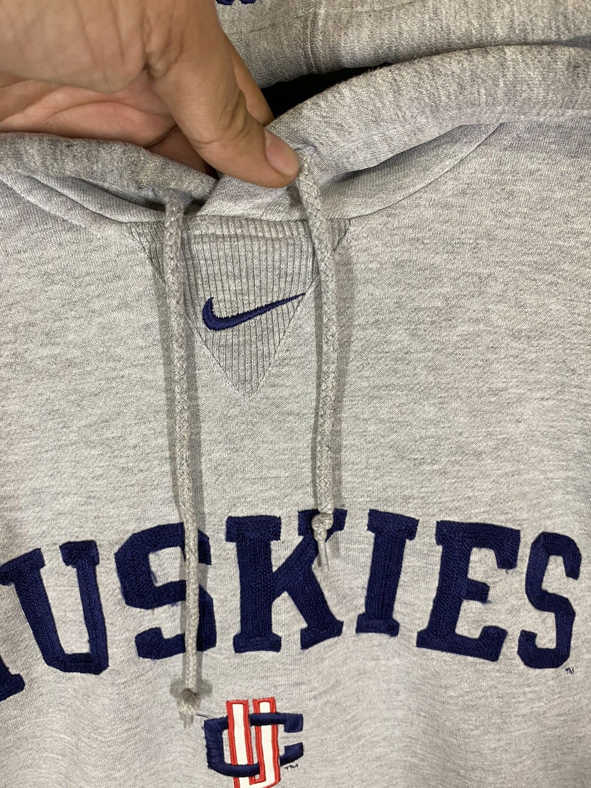 Vintage ‼️VINTAGE HUSKIES NIKE CENTRE LOGO HOODIE sun faded‼️ Size US XL / EU 56 / 4 - 6 Thumbnail