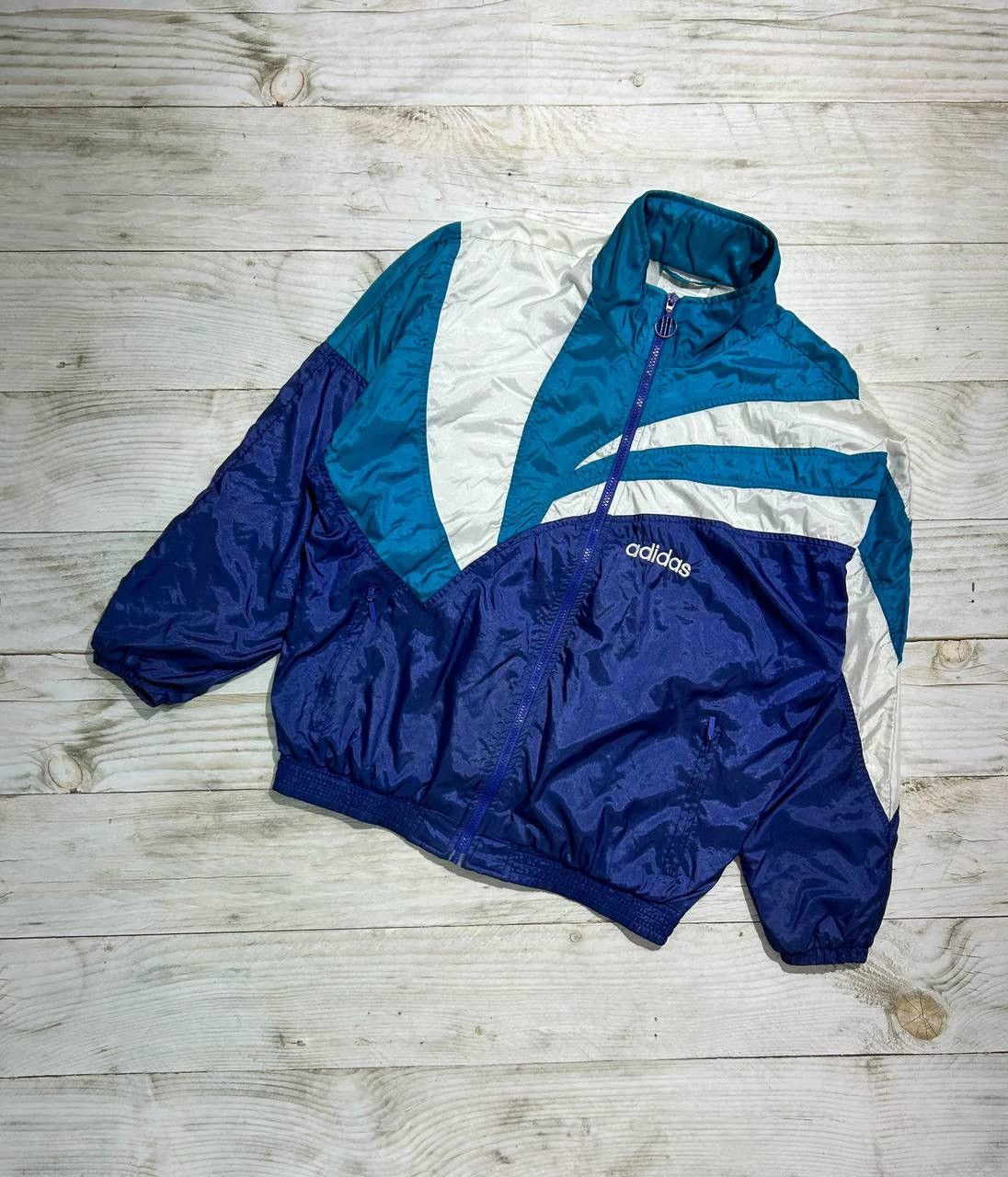 Adidas vintage shell jacket hotsell