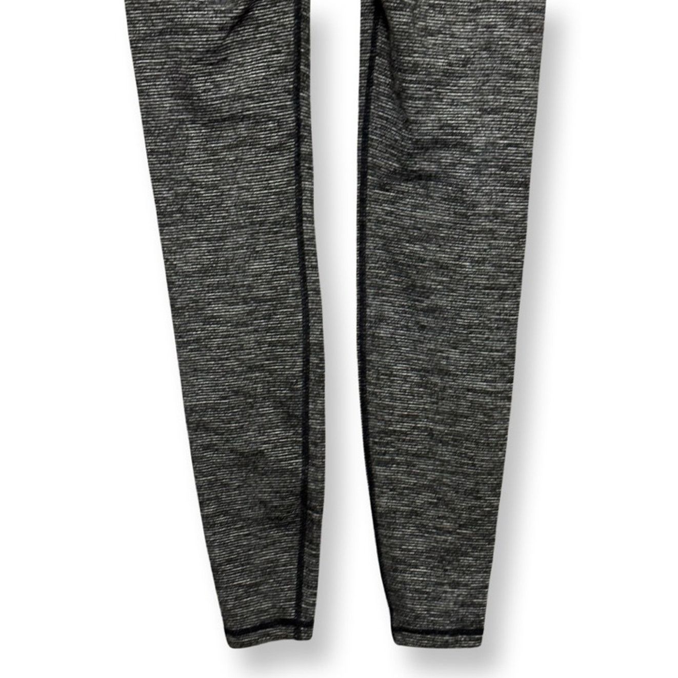 Old Navy Old Navy Active Leggings Black Space Dye Wide Waistband S Size 32" / US 10 / IT 46 - 6 Thumbnail
