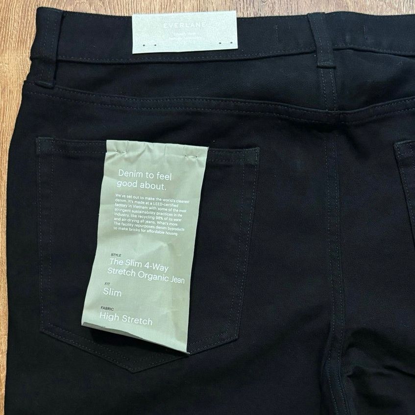 Everlane NWT Everlane The Slim Stretch Organic Jean Black Size 35x30 Size US 35 - 9 Thumbnail