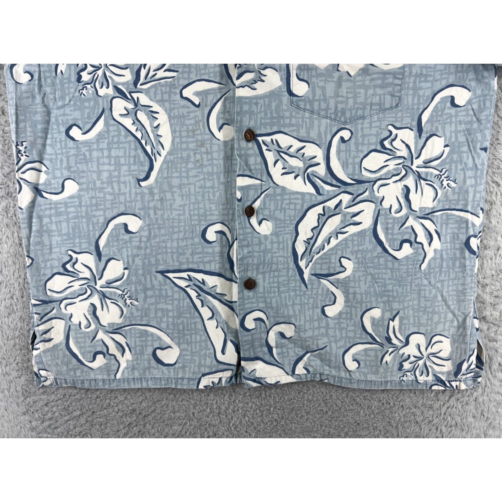 Vivobarefoot VINTAGE Go Barefoot Hawaiian Shirt Mens L Blue White Floral 100% cotton Button-Up Short Sleeve Collared Shirt Size US L / EU 52-54 / 3 - 7 Thumbnail