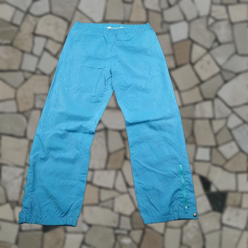 Vintage VINTAGE L.L. Bean Pants Womens Large Blue Rain Waterproof Windbreaker Trail Hiking Pants Size 36" / US 14 / IT 50 - 1 Thumbnail