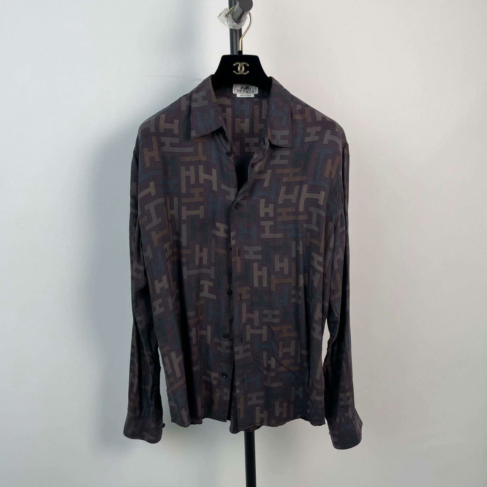 Hermes Hermès Brown Shirt Size 42 Size US XS / EU 42 / 0 - 1 Thumbnail