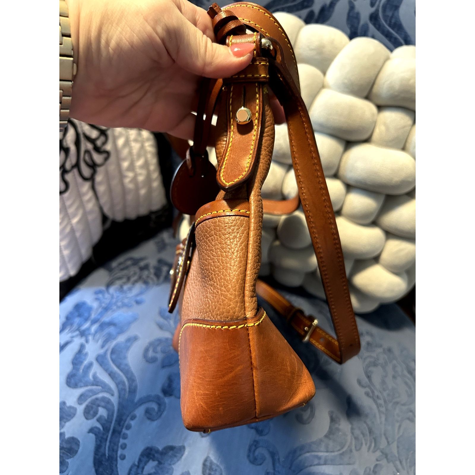 Dooney & Bourke Dooney & Bourke Brown Double Pocket Shoulder Bag Size ONE SIZE - 4 Thumbnail