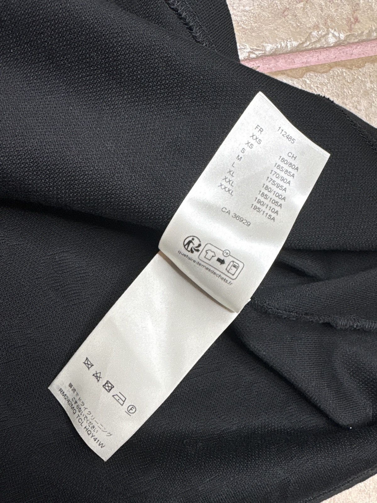 Louis Vuitton Louis Vuitton black monogram T Size US XL / EU 56 / 4 - 2 Thumbnail