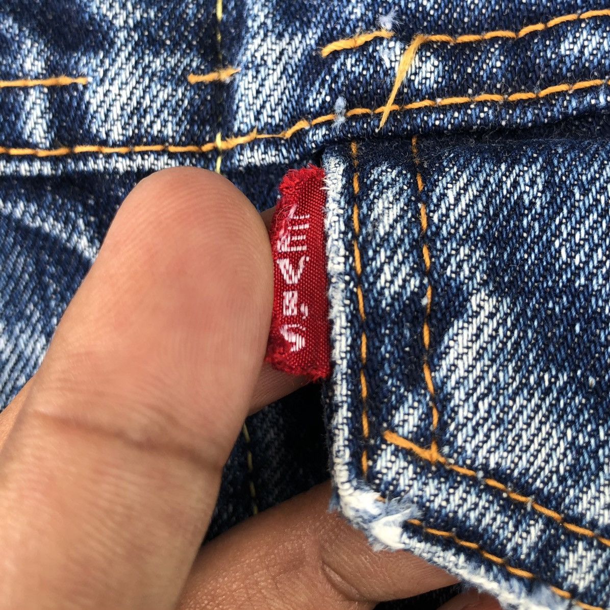 Levi's Vintage 70s Levis 505 BIG E Distressed Trucker Jacket Size US S / EU 44-46 / 1 - 3 Thumbnail