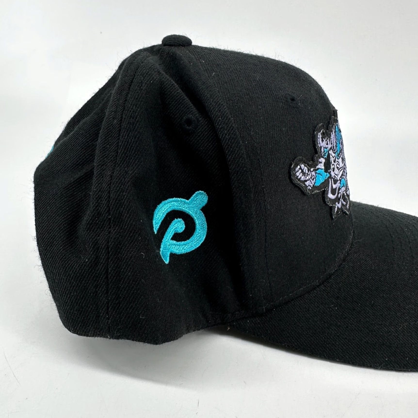 Vintage VINTAGE Peloton X Sanford Greene Hat Snapback Black Comic Book Artist Peloton Bike Mens One Size Black Comics Snapback 90s Size ONE SIZE - 3 Thumbnail