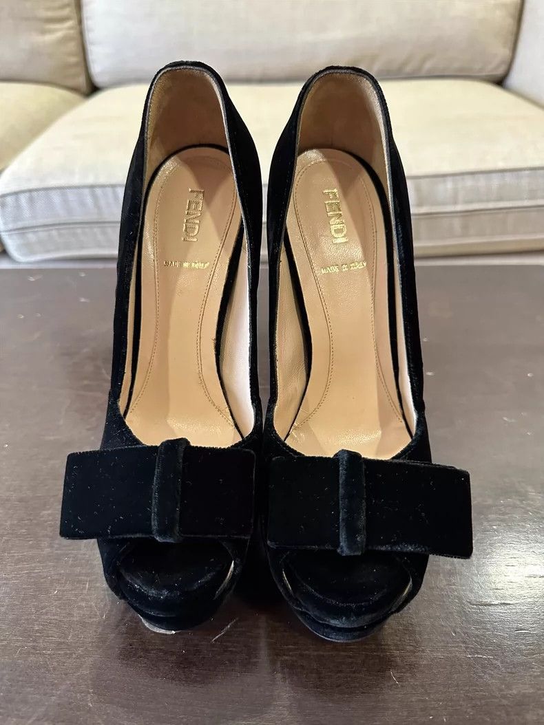 Fendi Fendi Velvet Bow High Heels Size 36.5 Size US 6 / IT 36 - 2 Thumbnail