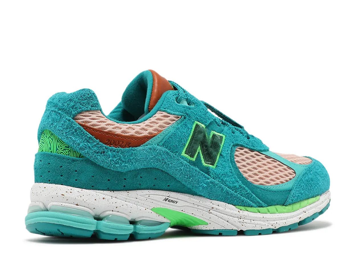 New Balance × Salehe Bembury New Balance x Salehe Bembury 2002R Water Be The Guide Size US 10.5 / EU 43-44 - 10 Thumbnail