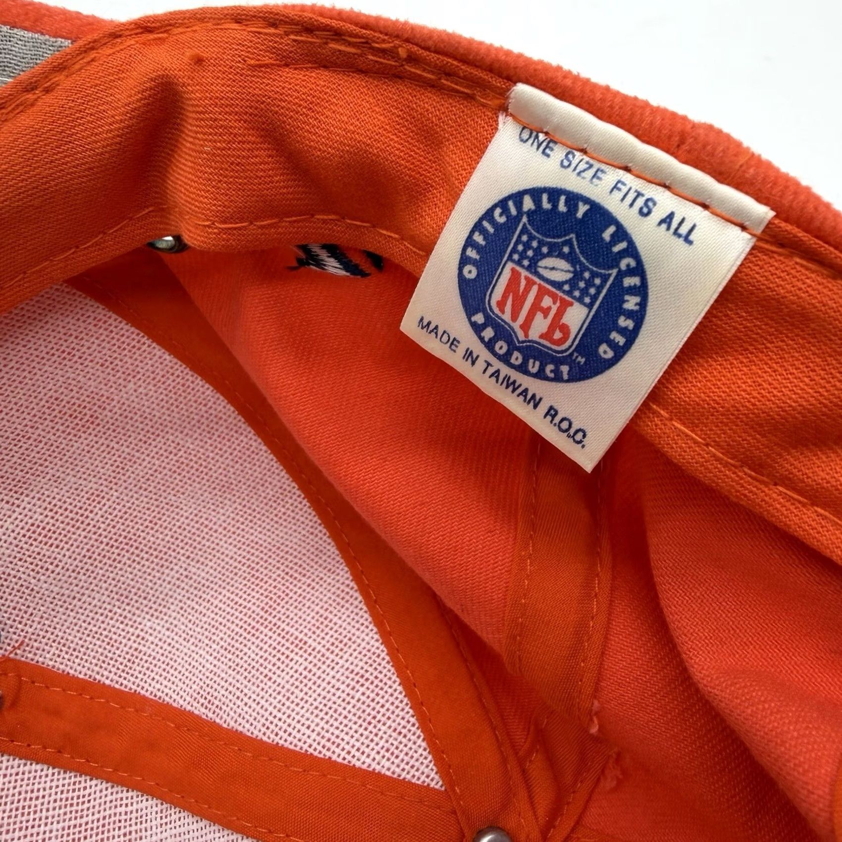 Logo Athletic VINTAGE Denver Broncos Strapback NFL Logo Athletics Cap Hat Orange John Elway Unisex Adults Adjustable Cotton Blend Baseball Cap Mens Size ONE SIZE - 6 Thumbnail